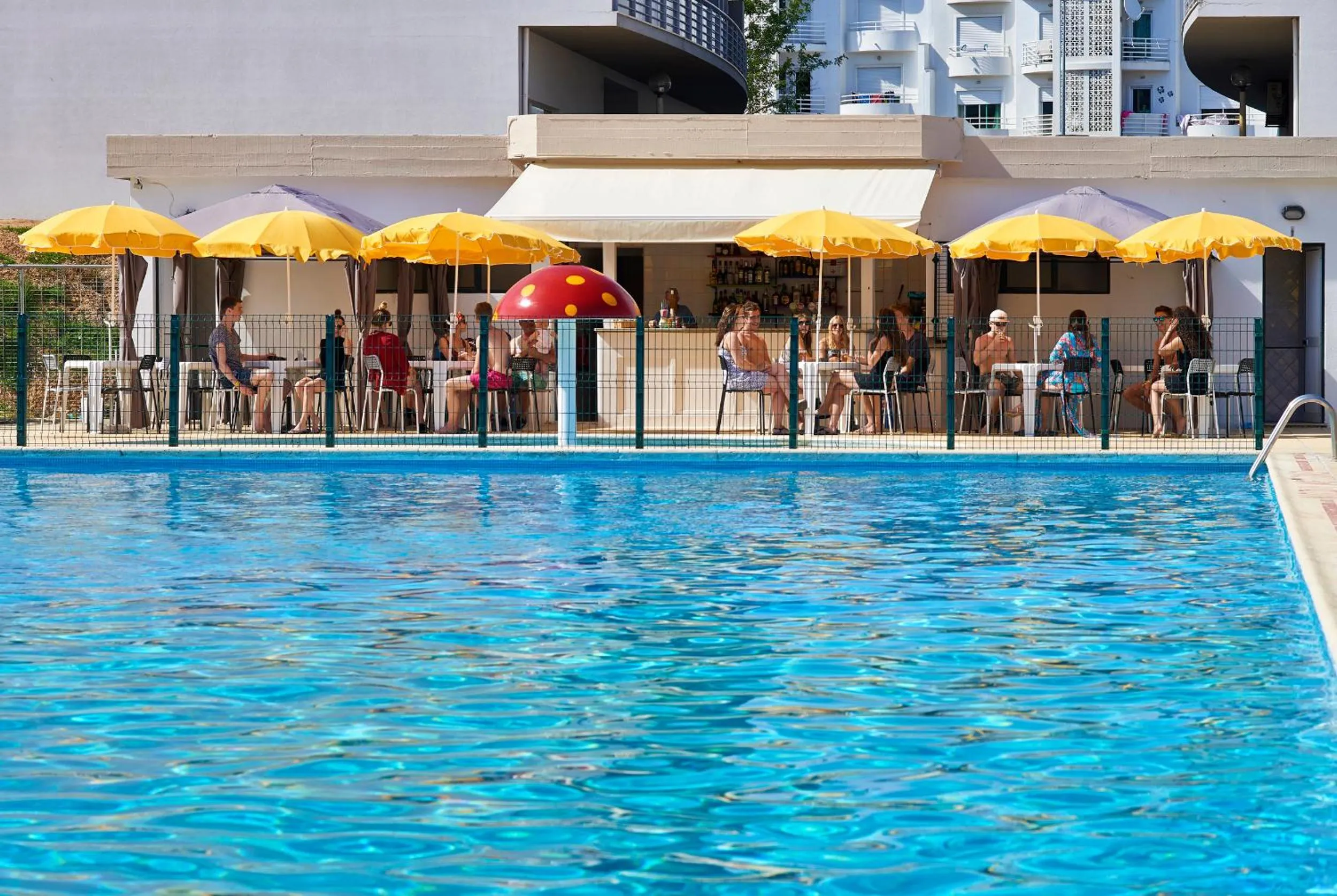 Food and drinks in Cheerfulway Minichoro Apartamentos