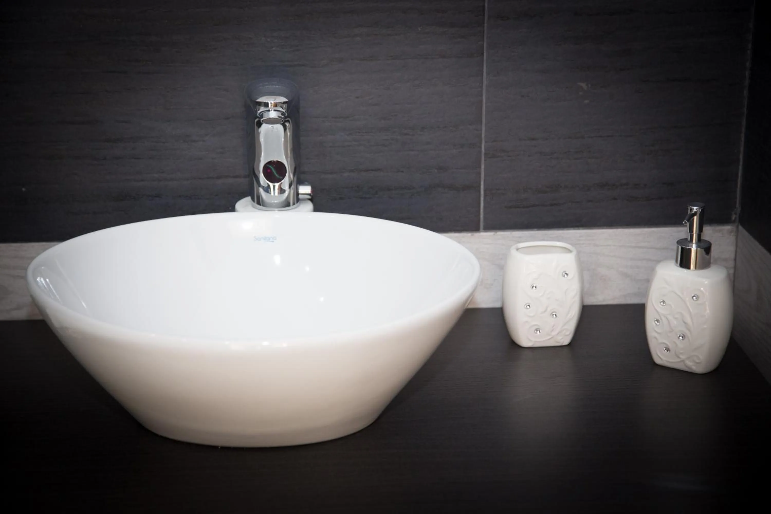 Bathroom in Modica Garden Resort