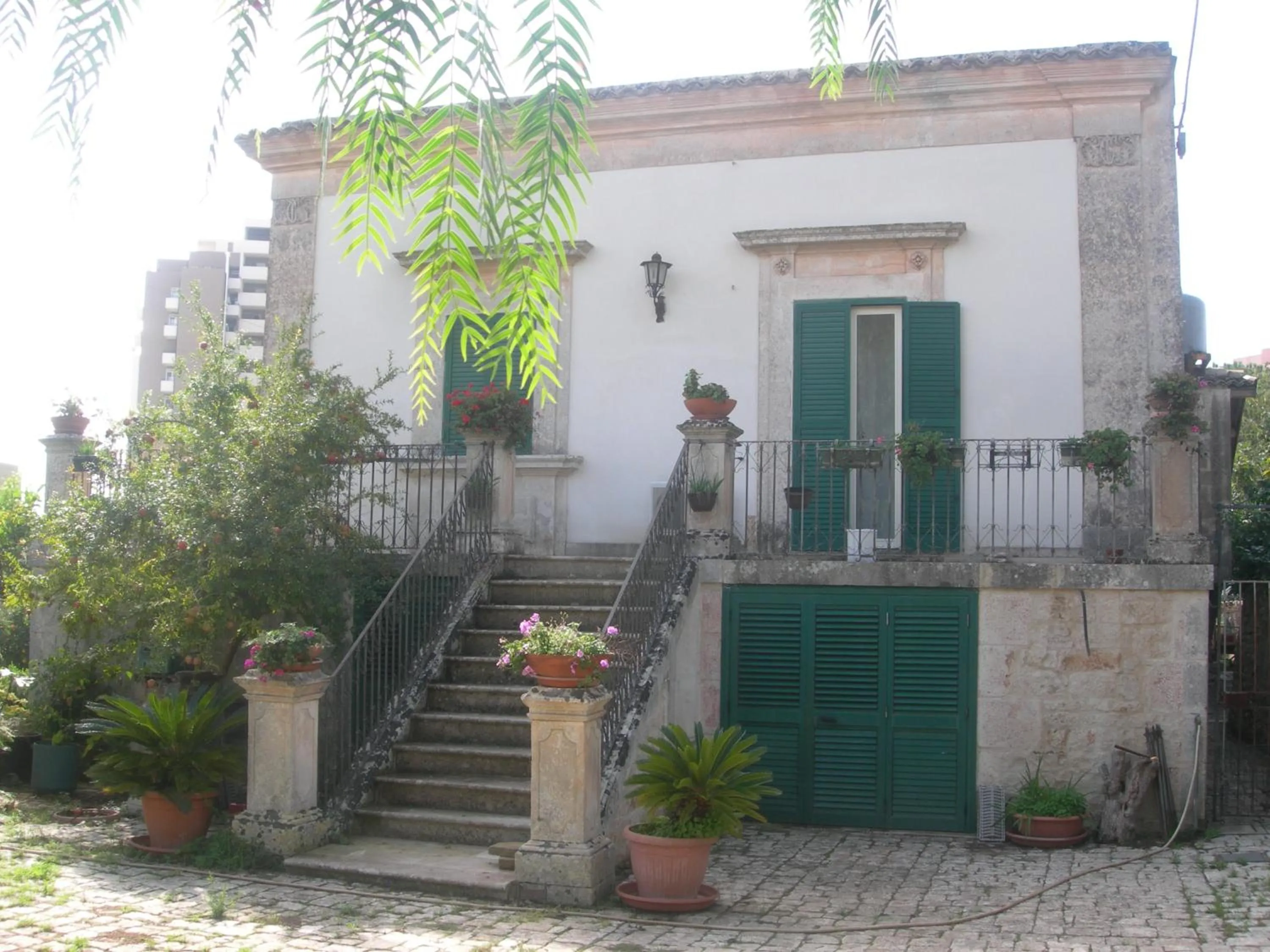 Facade/entrance in Modica Garden Resort
