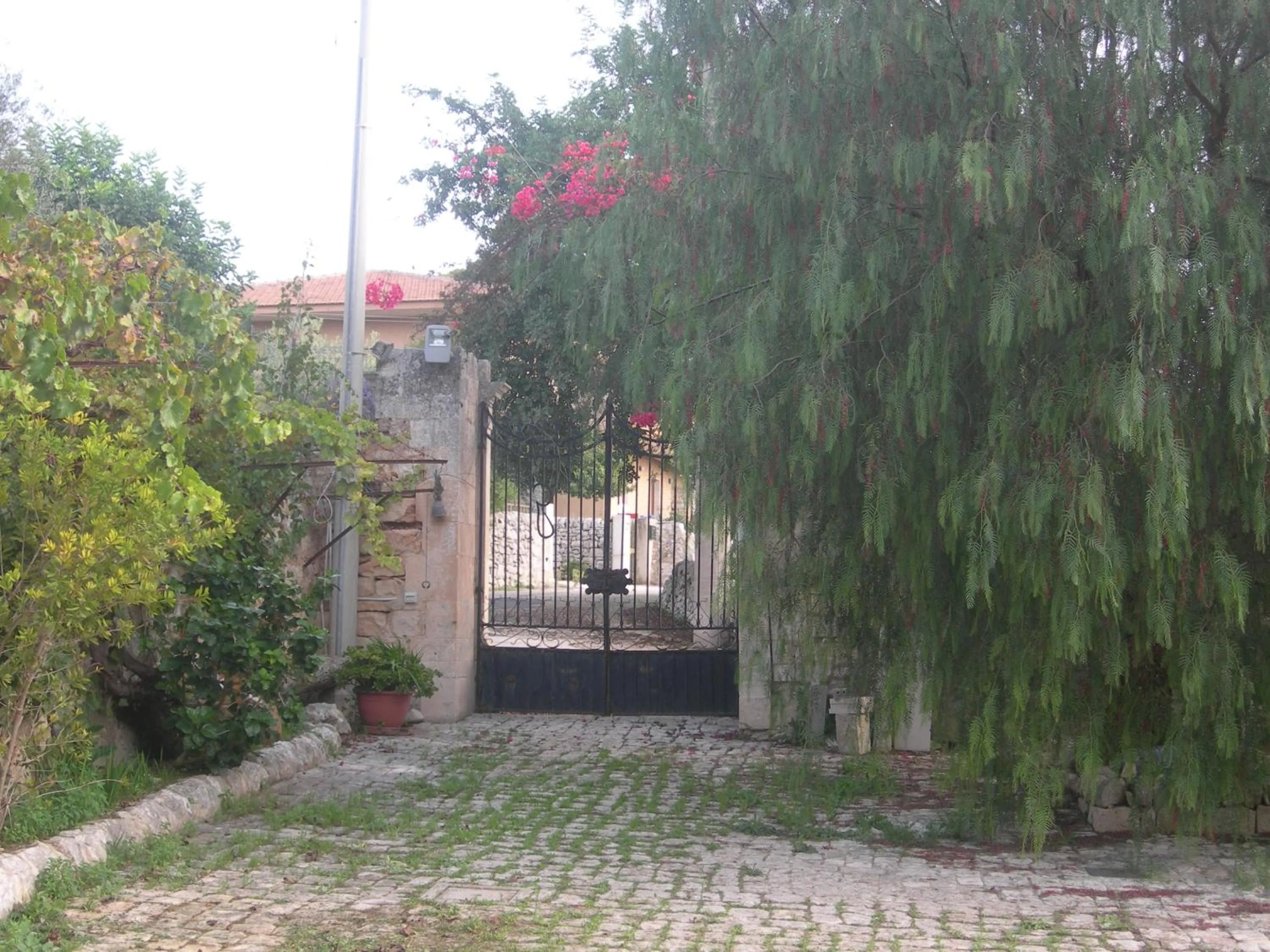 Patio in Modica Garden Resort