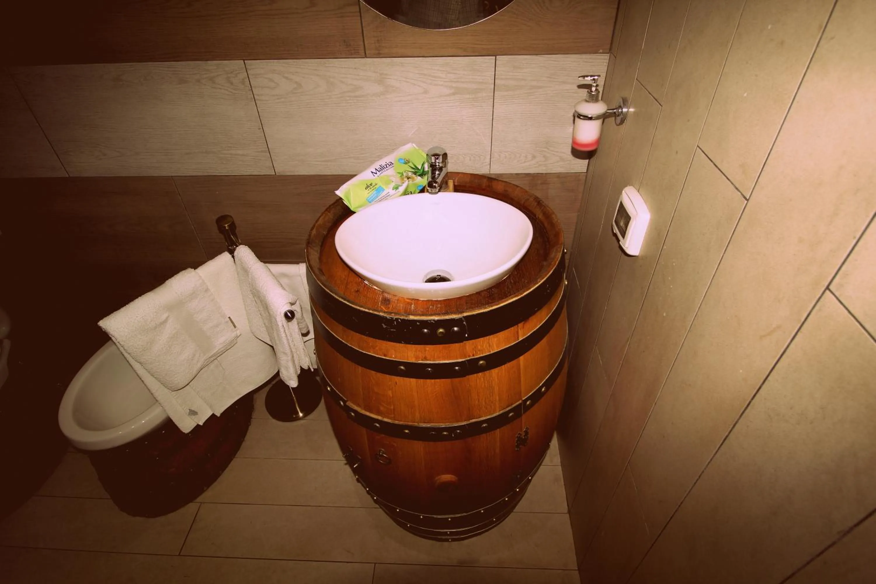 Bathroom in Modica Garden Resort