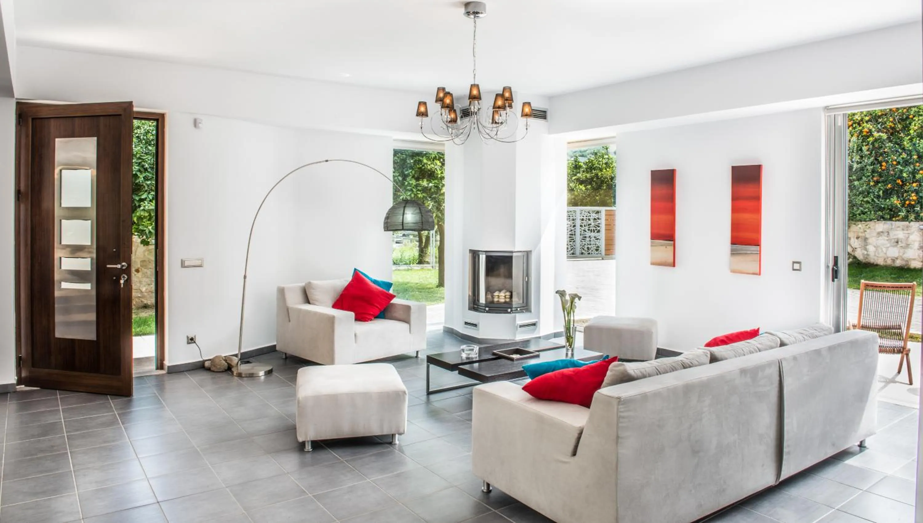 Property building in Villa Casa di Verde