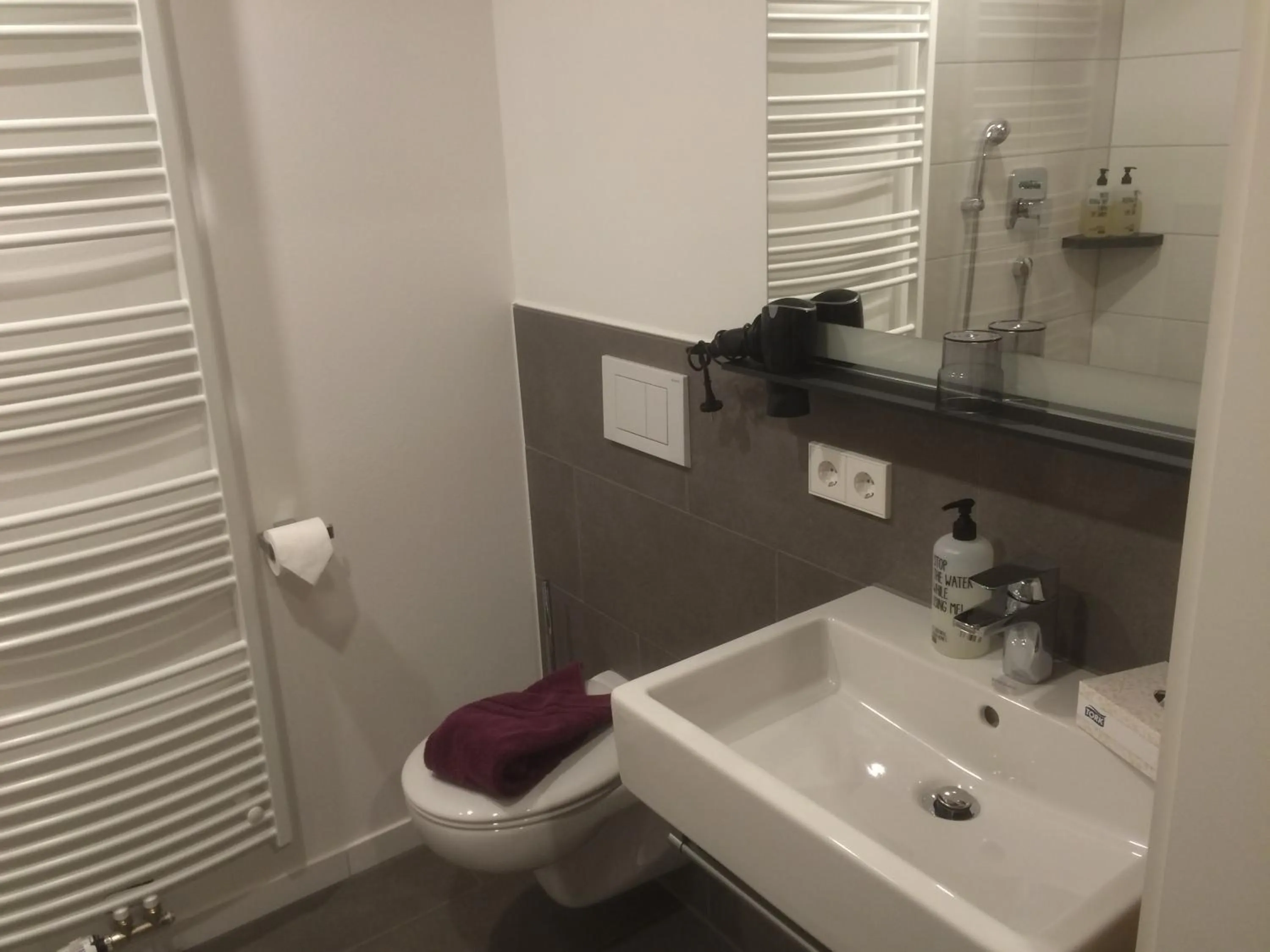 Bathroom in Zum Hirschen - hotel & gasthaus beim stöckeler