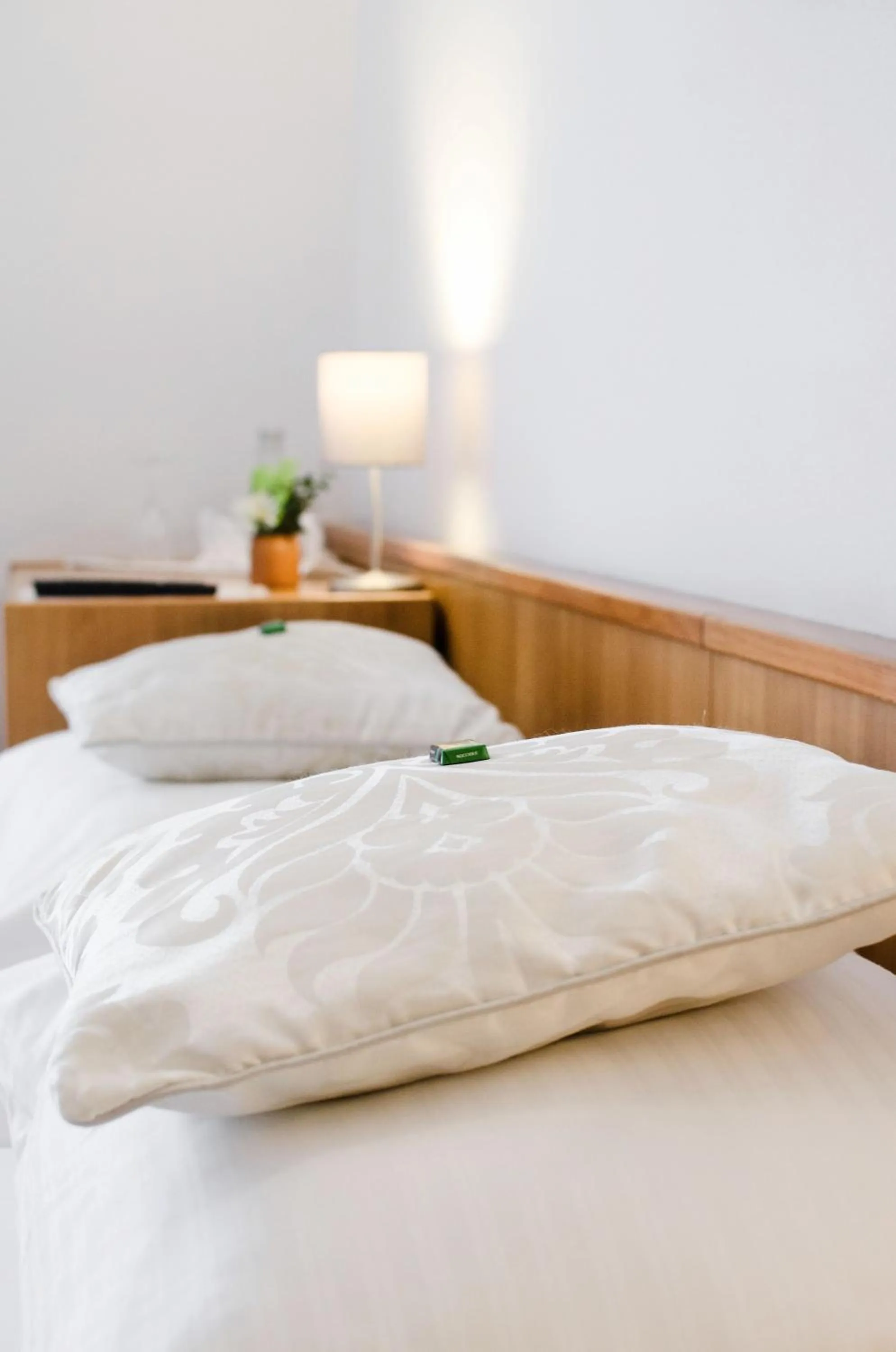 Bed in Hotel Blaue Traube