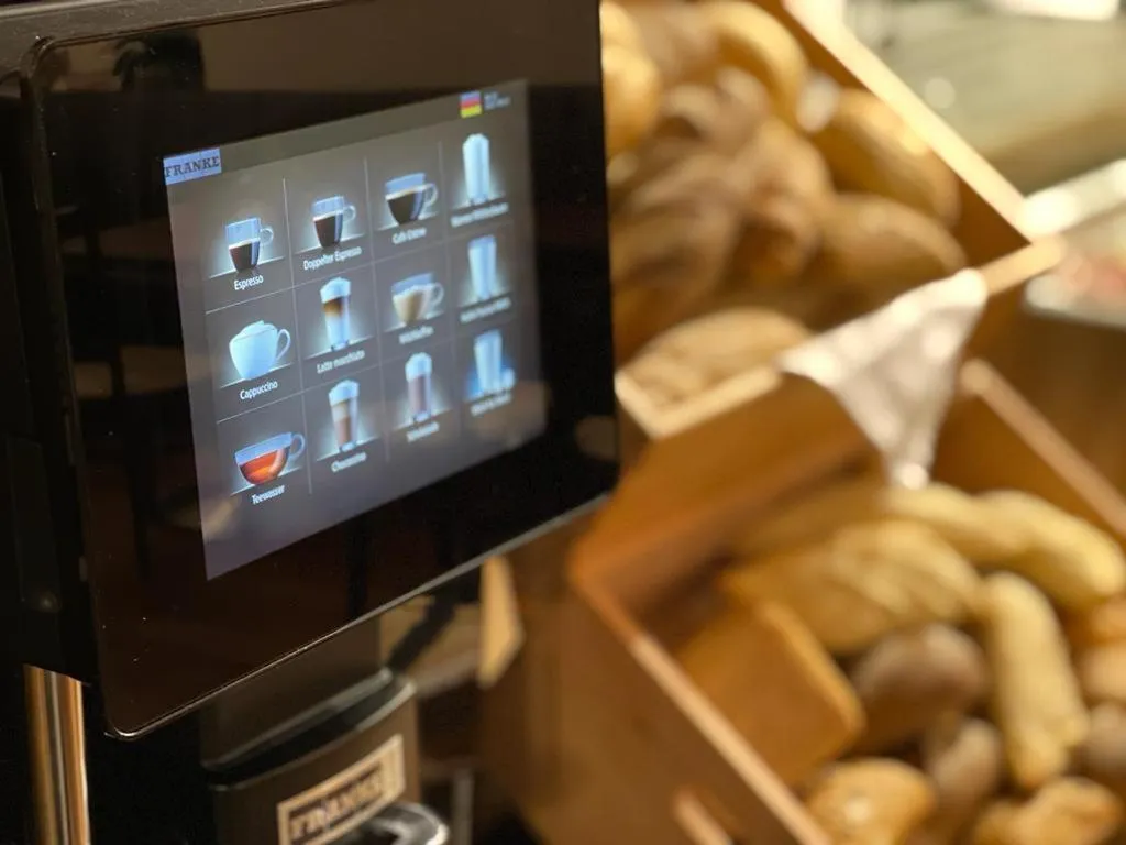 Breakfast in Hotel Blaue Traube