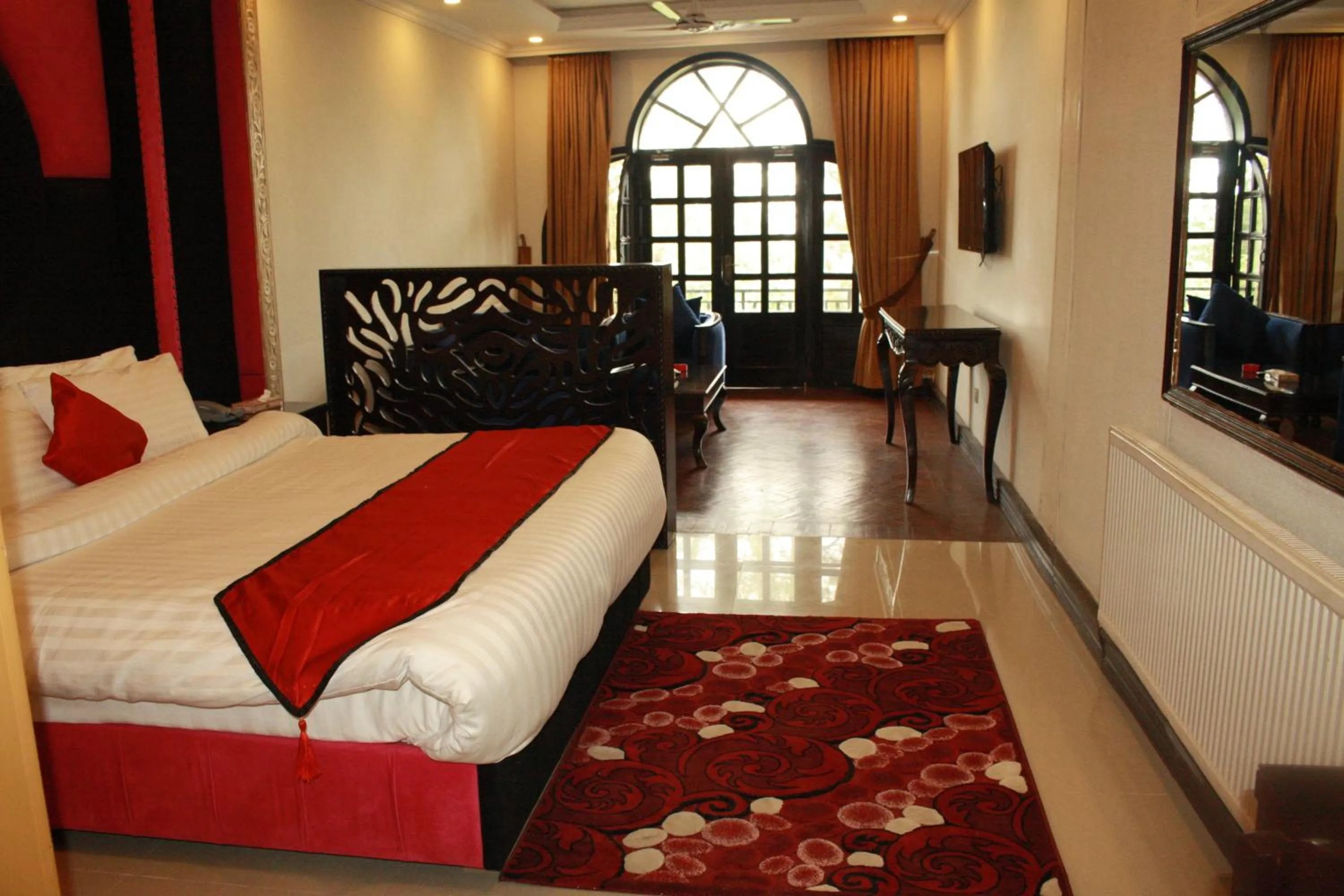 Bed in Shangrila Hotels and Resort