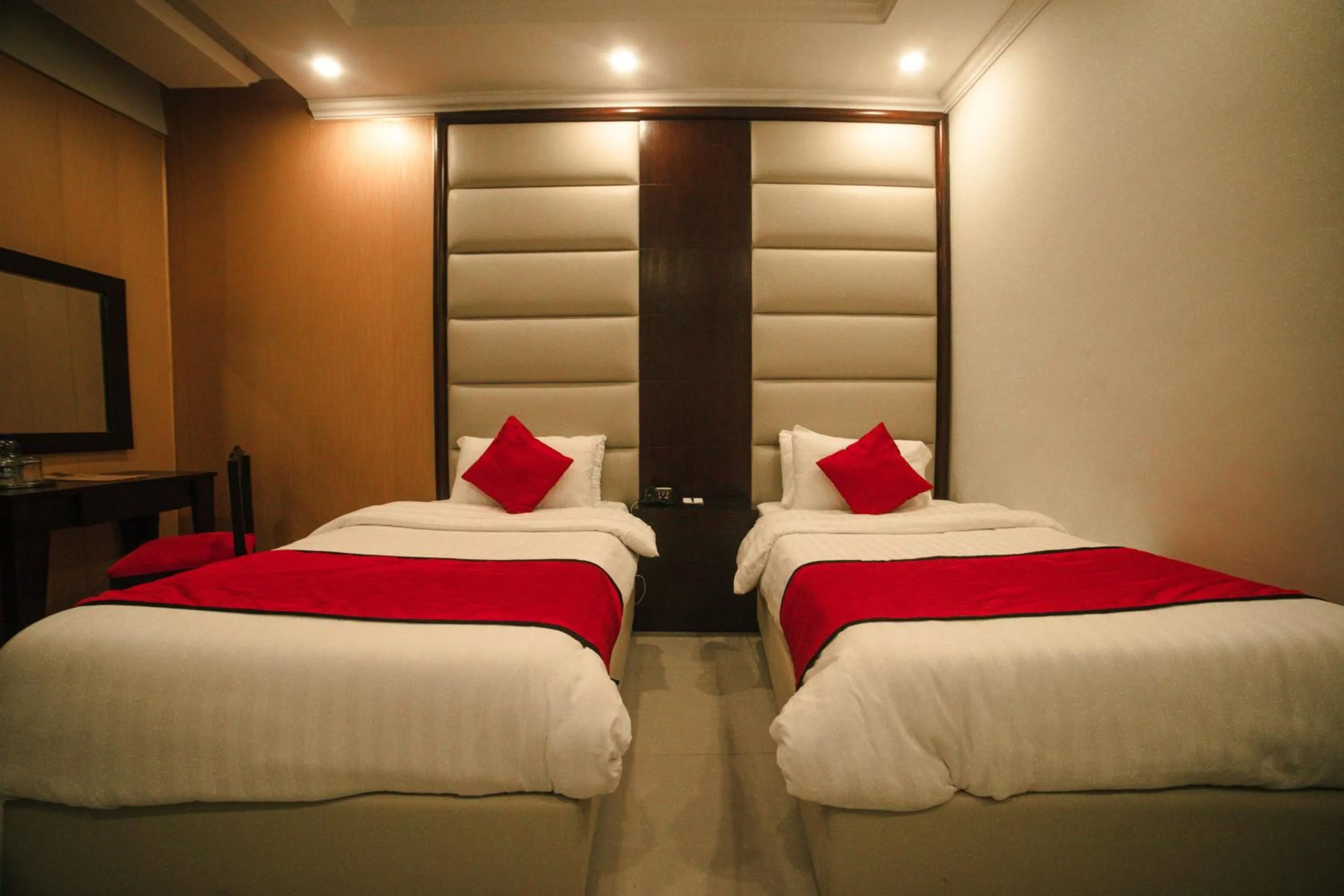 Bed in Shangrila Hotels and Resort