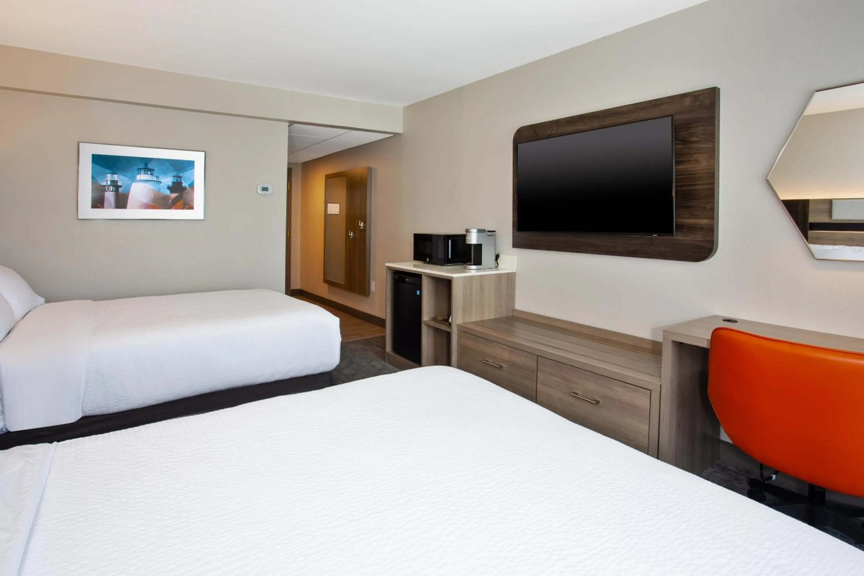 Bedroom, Bed in Holiday Inn Express Kitty Hawk - Outer Banks by IHG