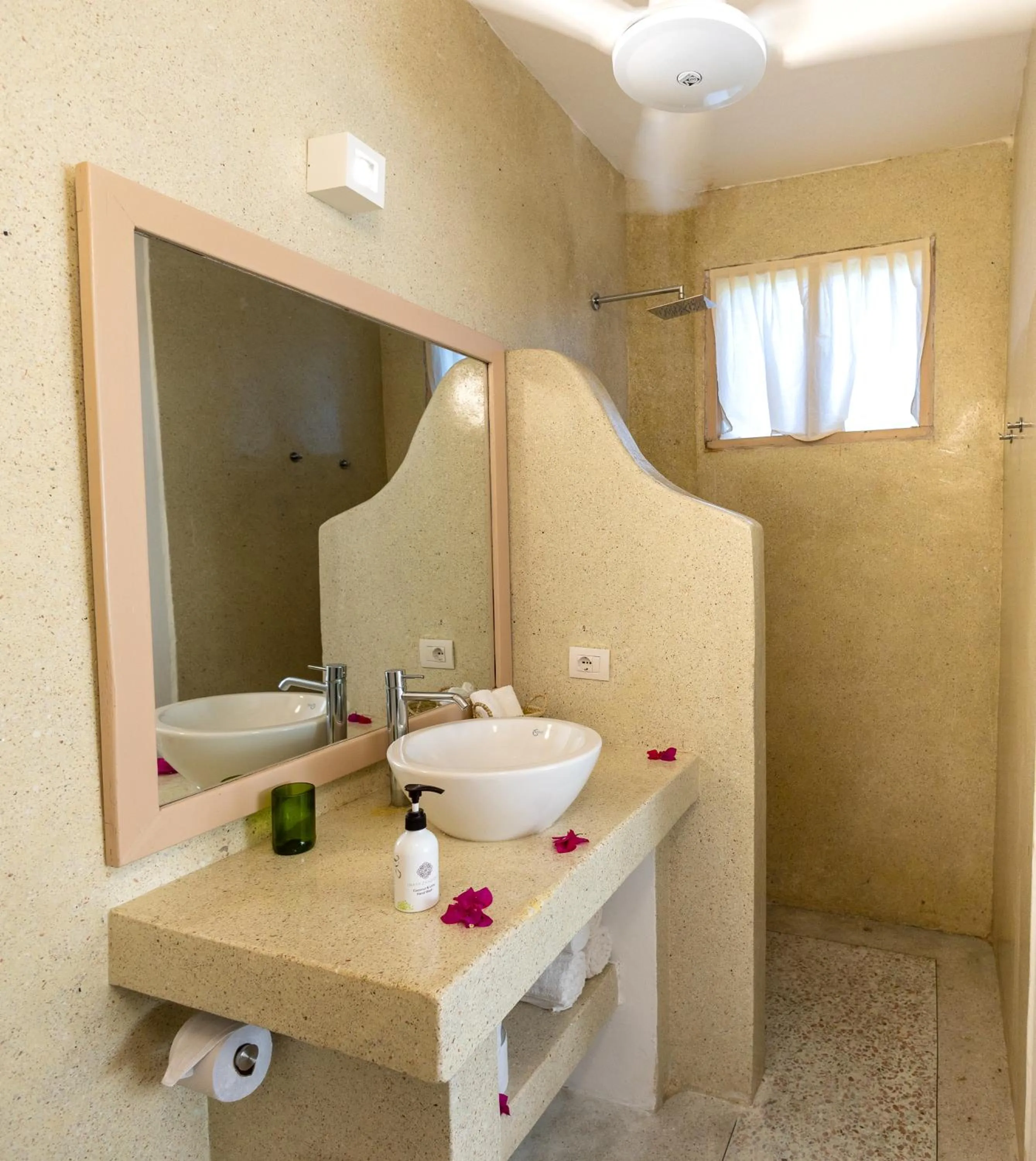 Shower in Sharazad Boutique Hotel