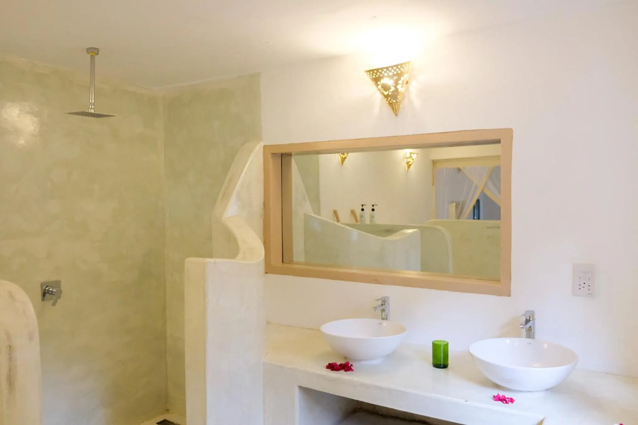 Shower in Sharazad Boutique Hotel