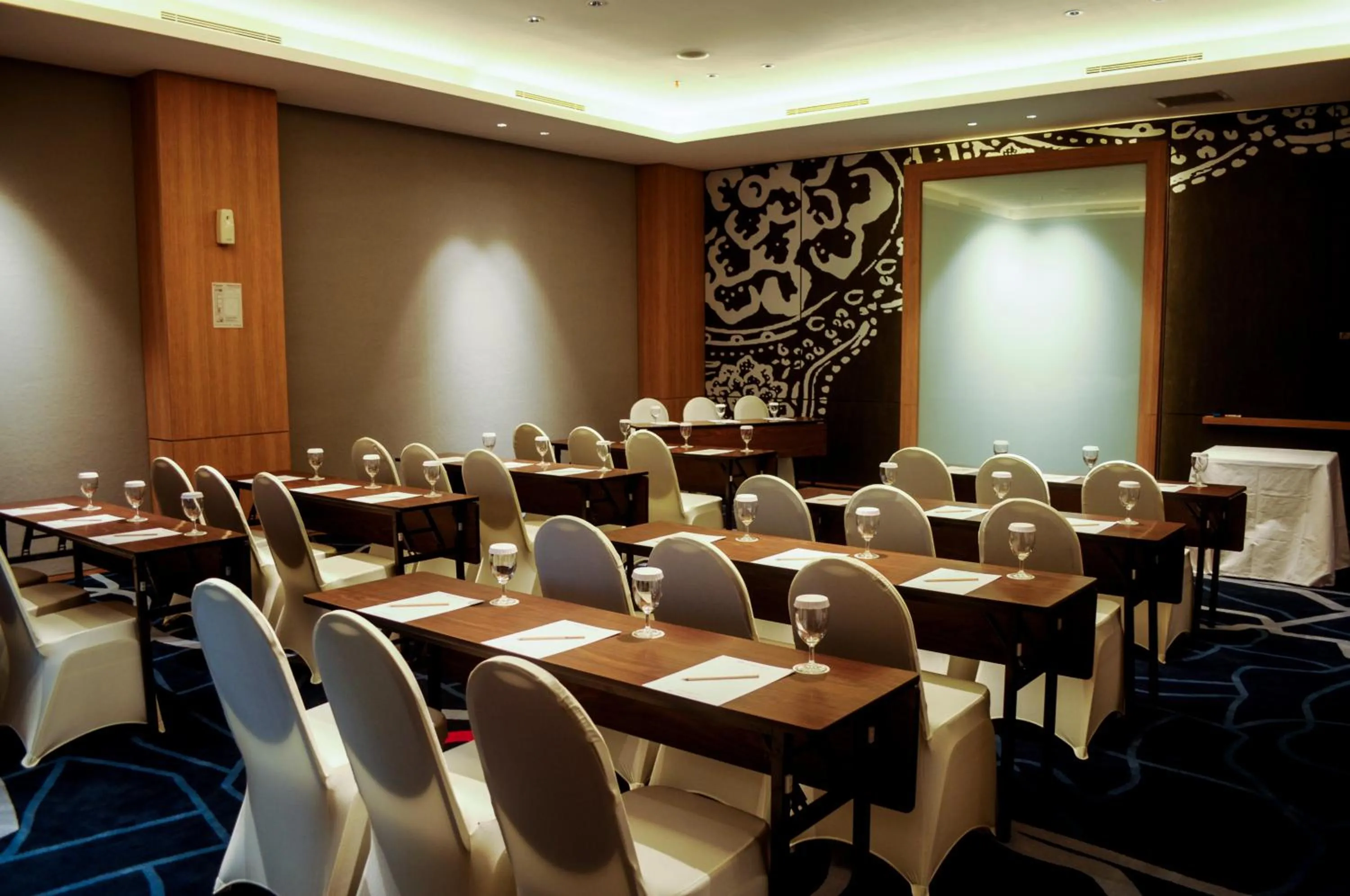 Banquet/Function facilities in Swiss-Belinn Saripetojo Solo