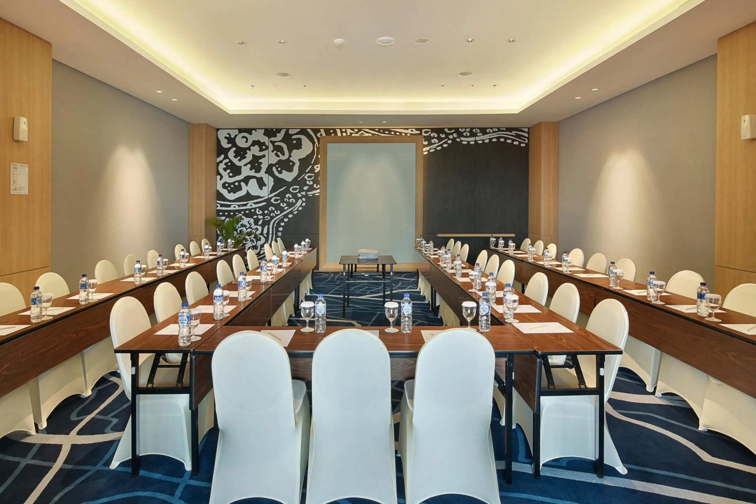 Banquet/Function facilities in Swiss-Belinn Saripetojo Solo