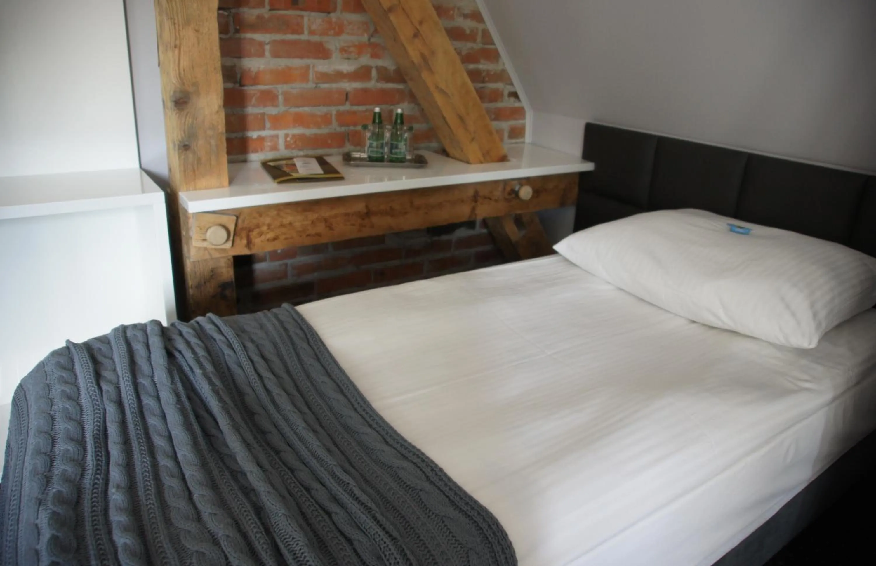 Photo of the whole room, Bed in Hotel Park