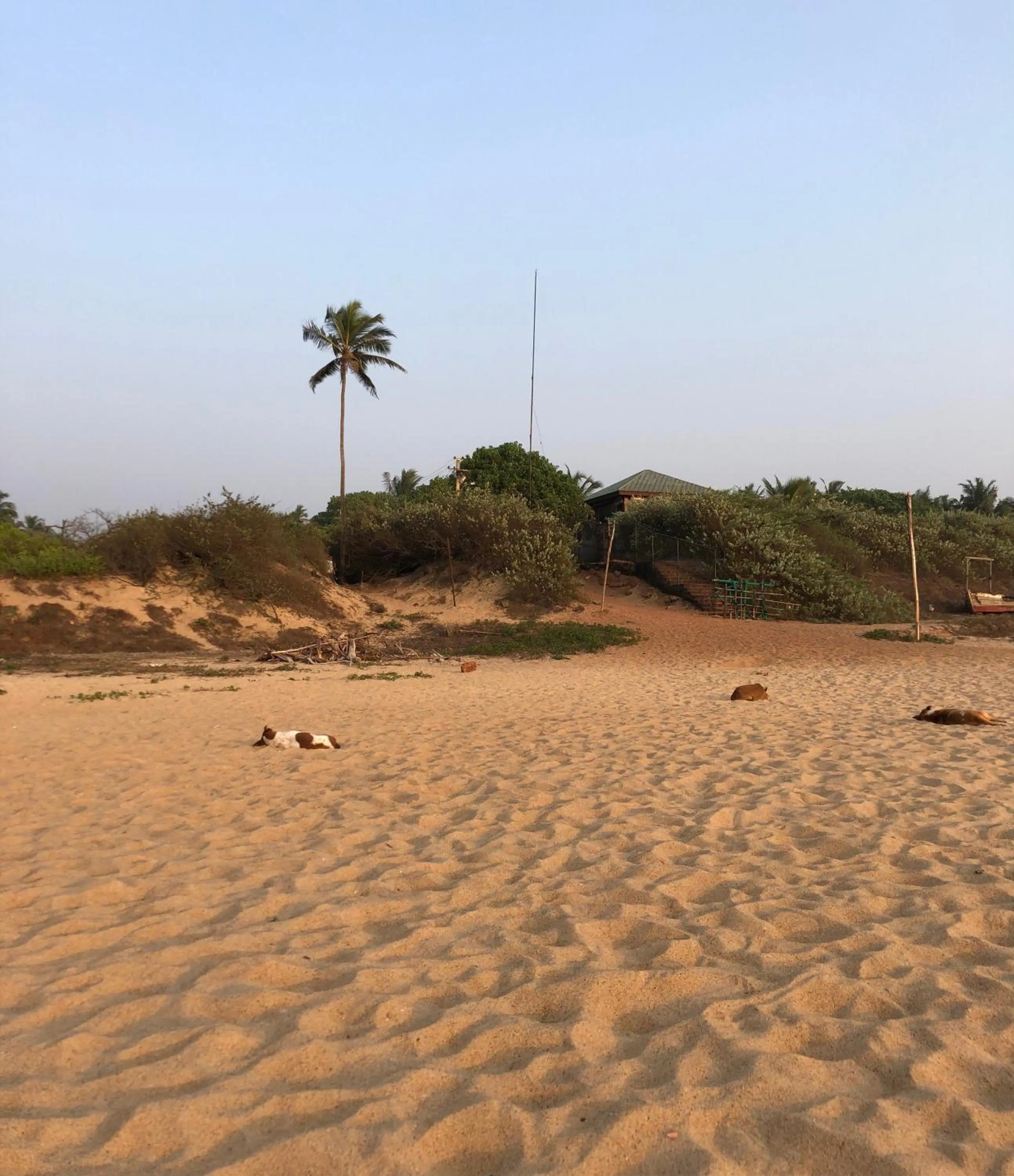 Off site in Peravel Beach Holiday Home