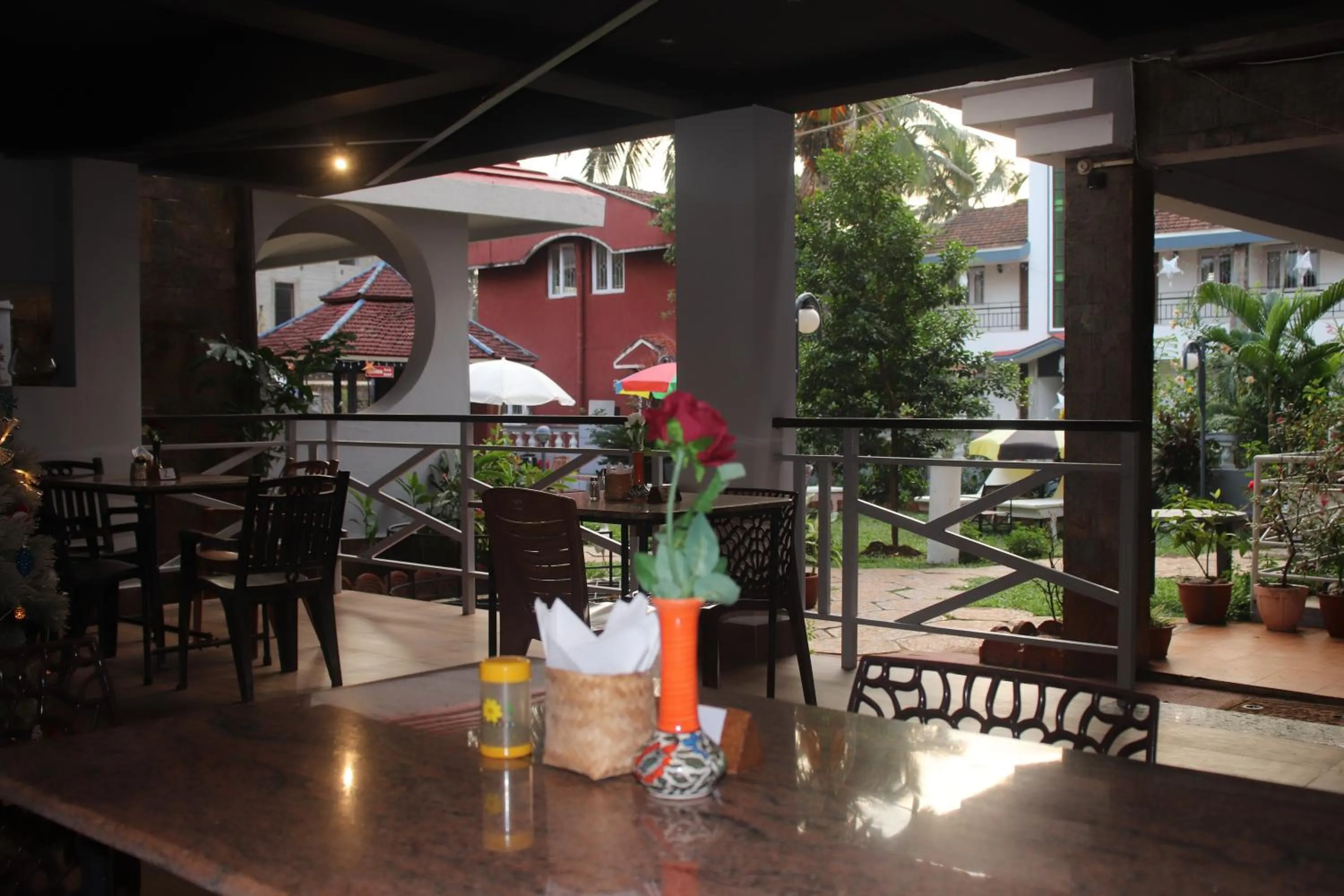 Restaurant/places to eat in Peravel Beach Holiday Home