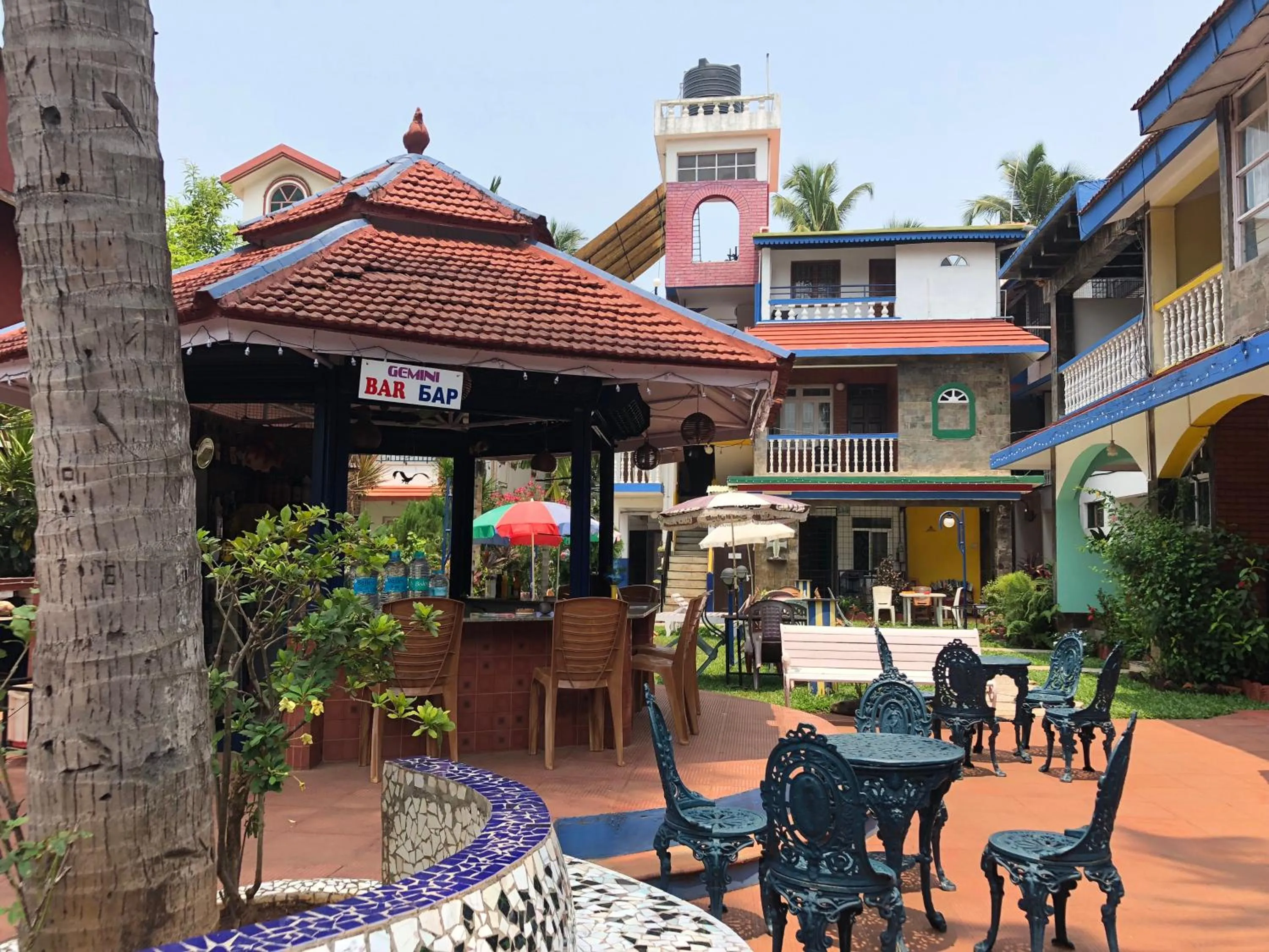 Facade/entrance in Peravel Beach Holiday Home