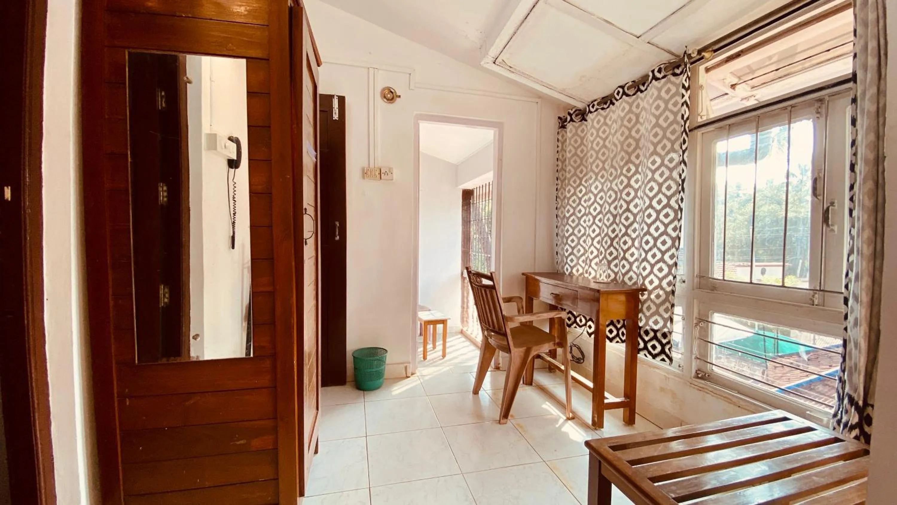 Photo of the whole room in Peravel Beach Holiday Home