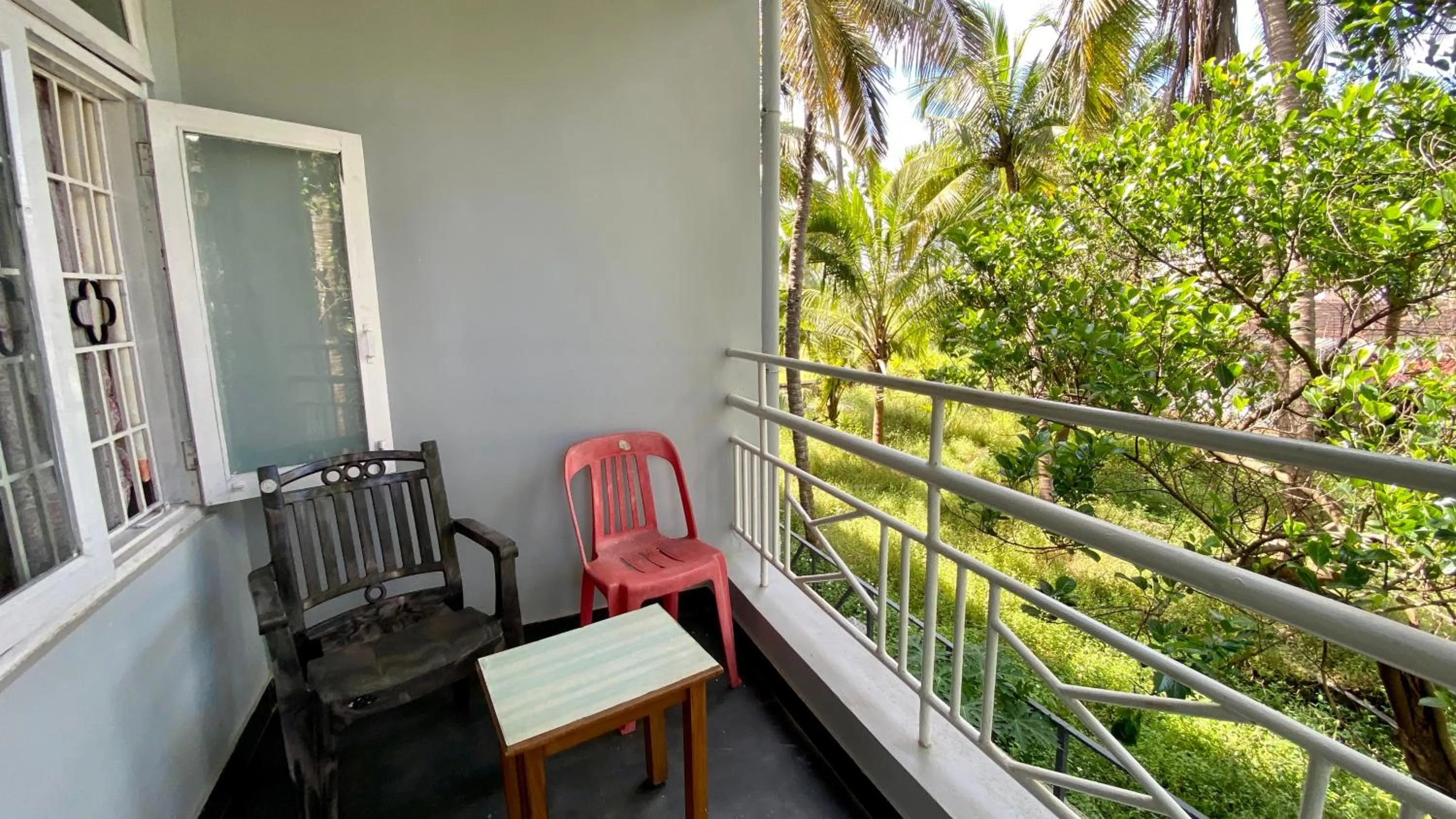 Balcony/Terrace in Peravel Beach Holiday Home