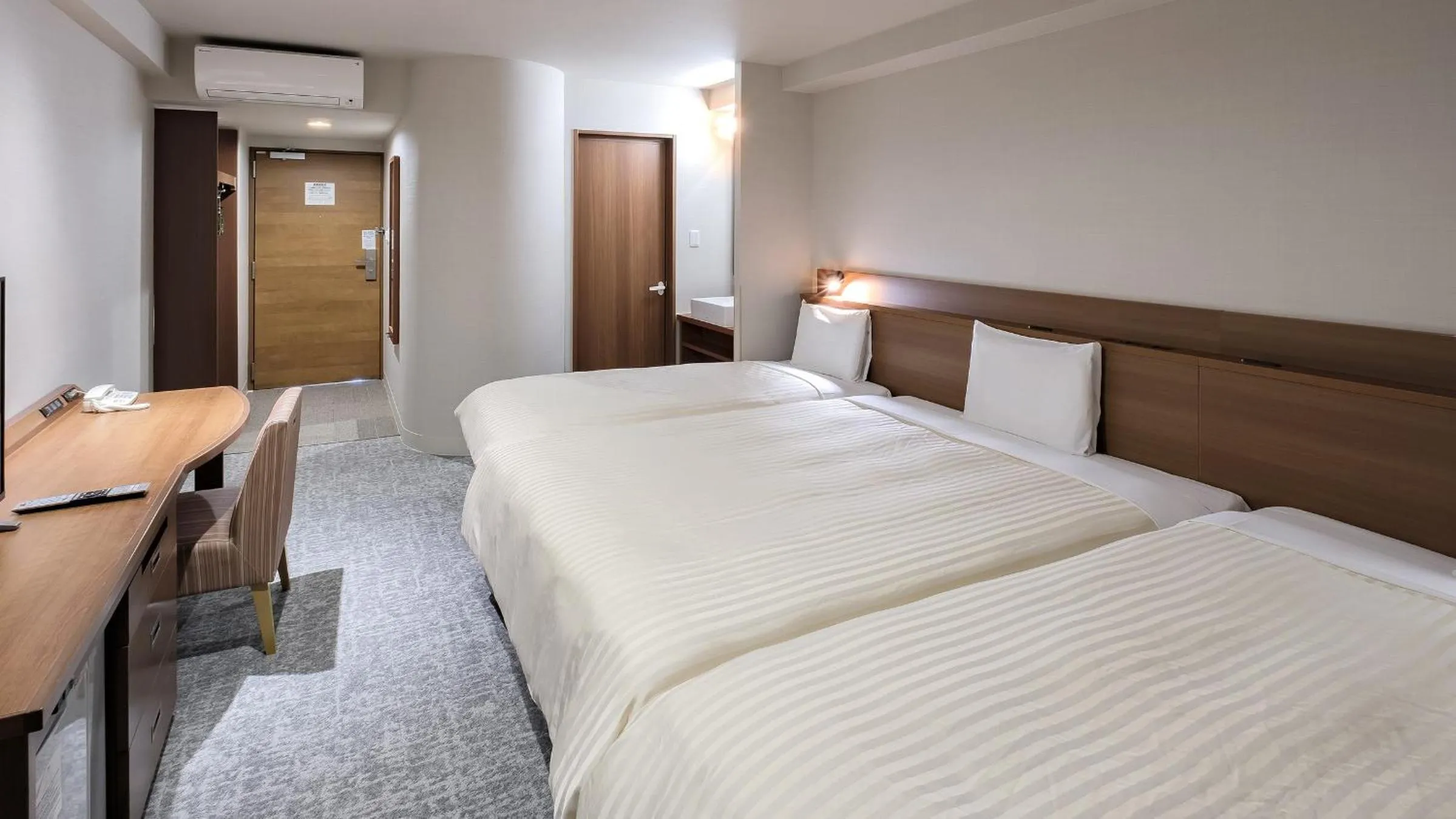 Bed in Vessel Hotel Miyakonojo