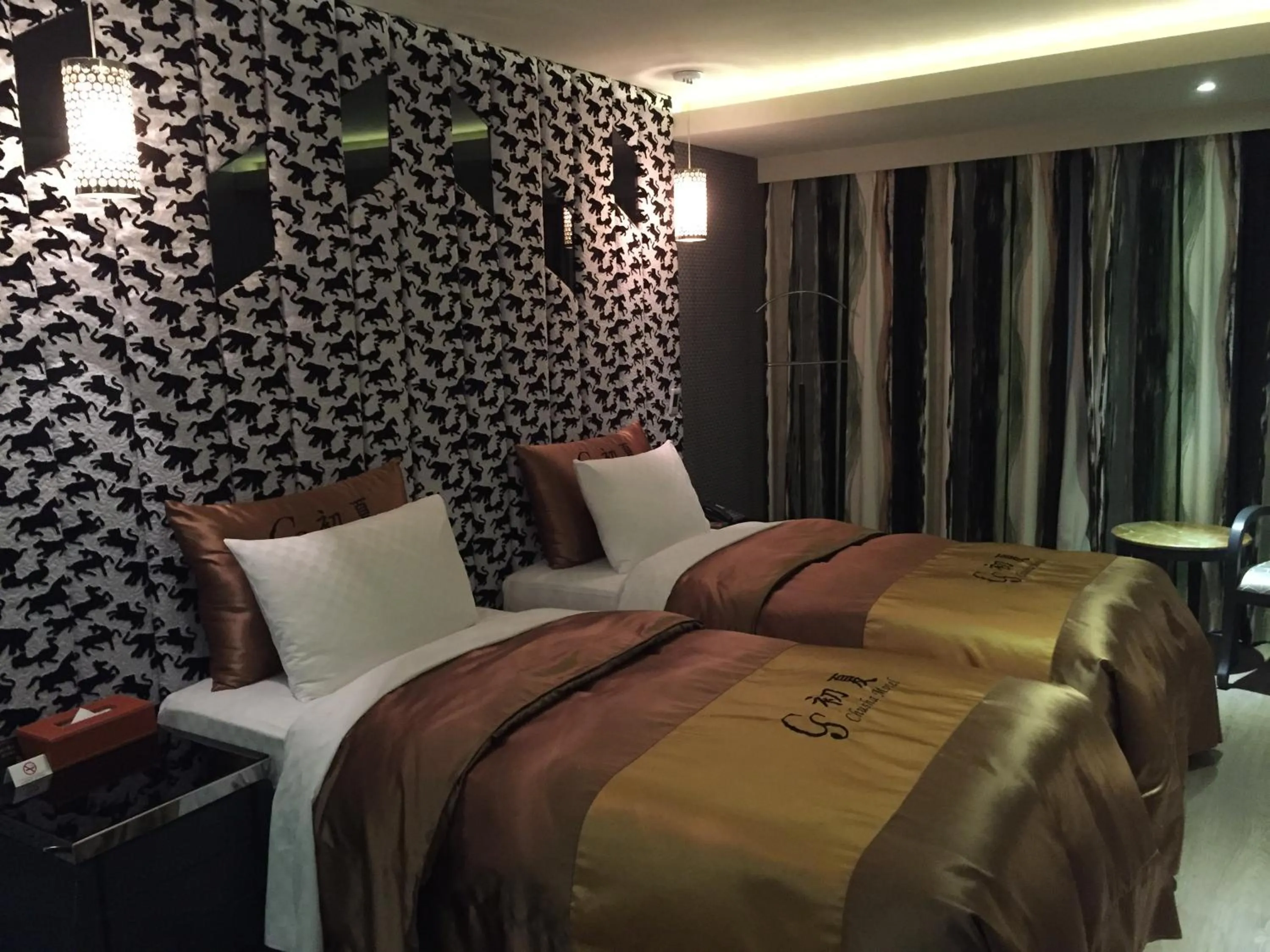 bunk bed, Bed in Chusha Motel