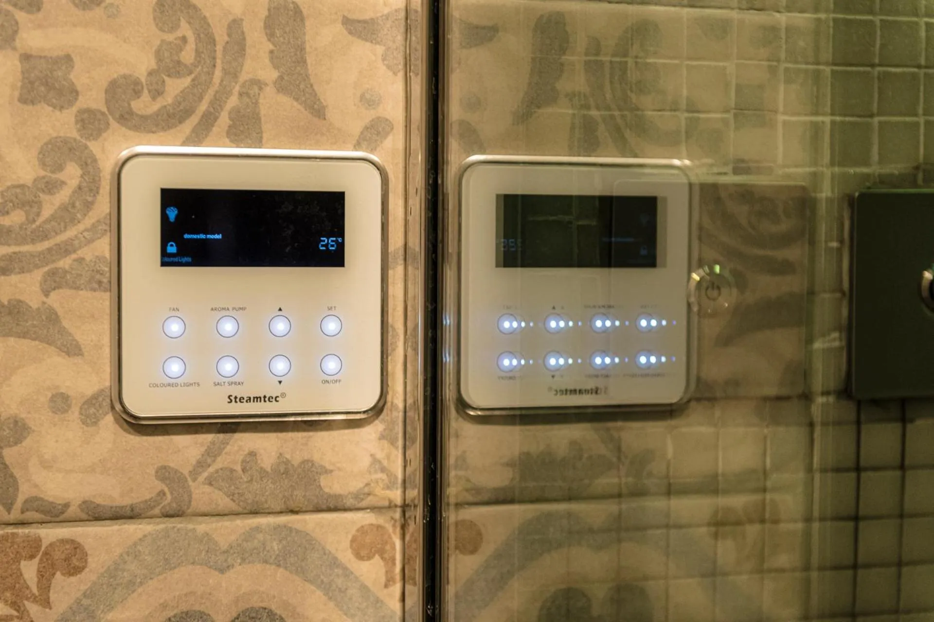 Steam room in Navona Central Suites