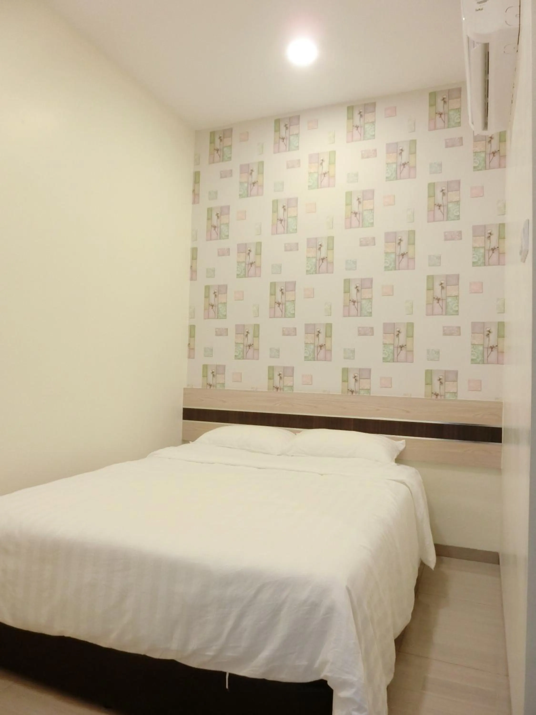 Bedroom, Bed in Hotel Alor Gajah