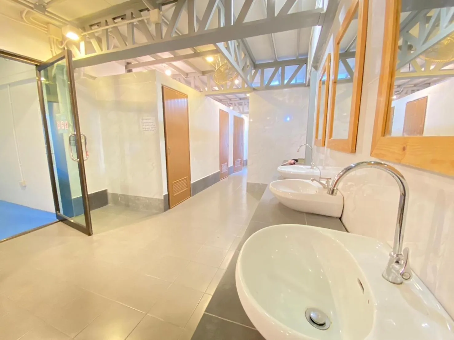 Public Bath in A Plus Hotel