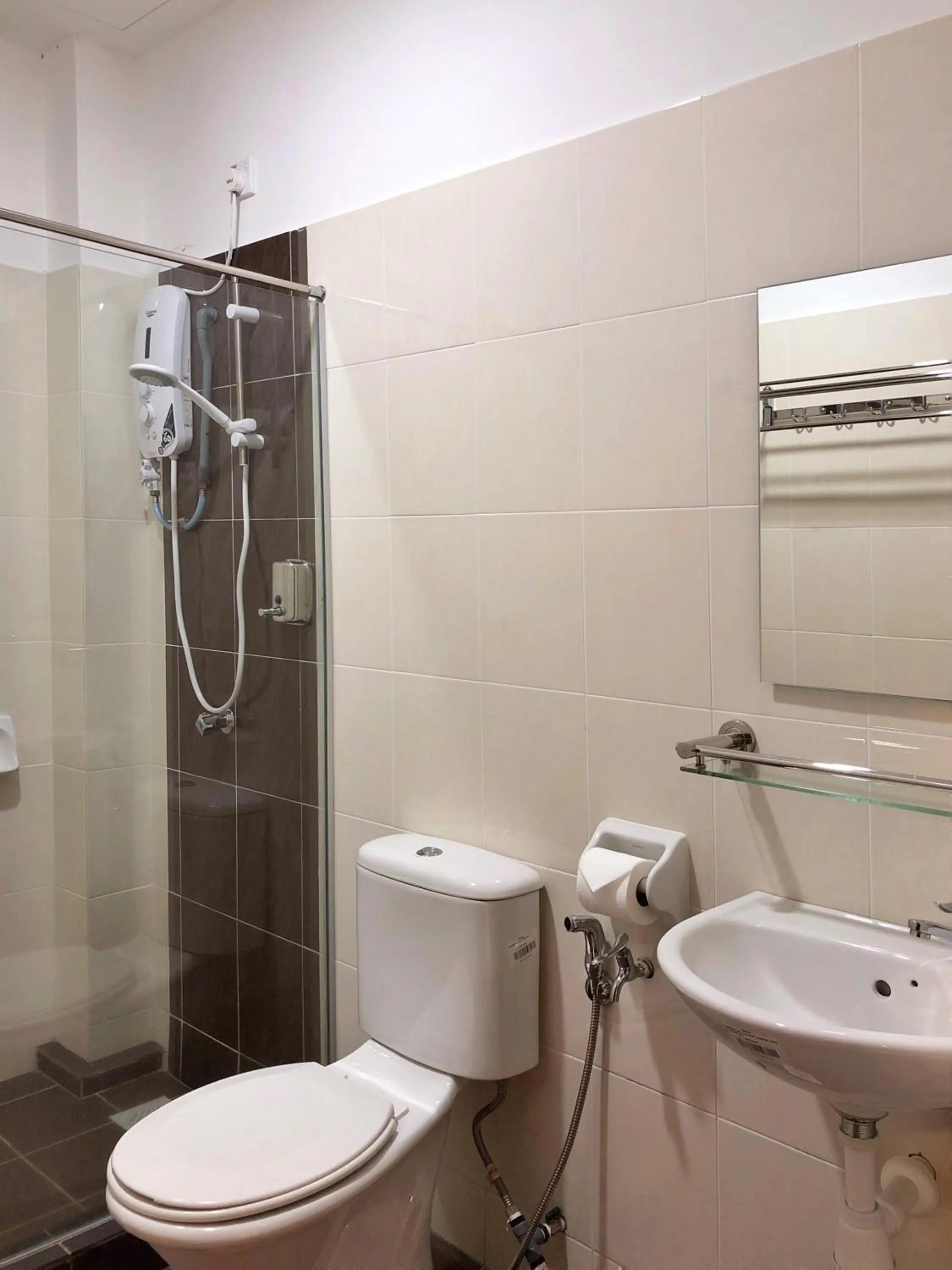 Shower in The Bliss Malacca