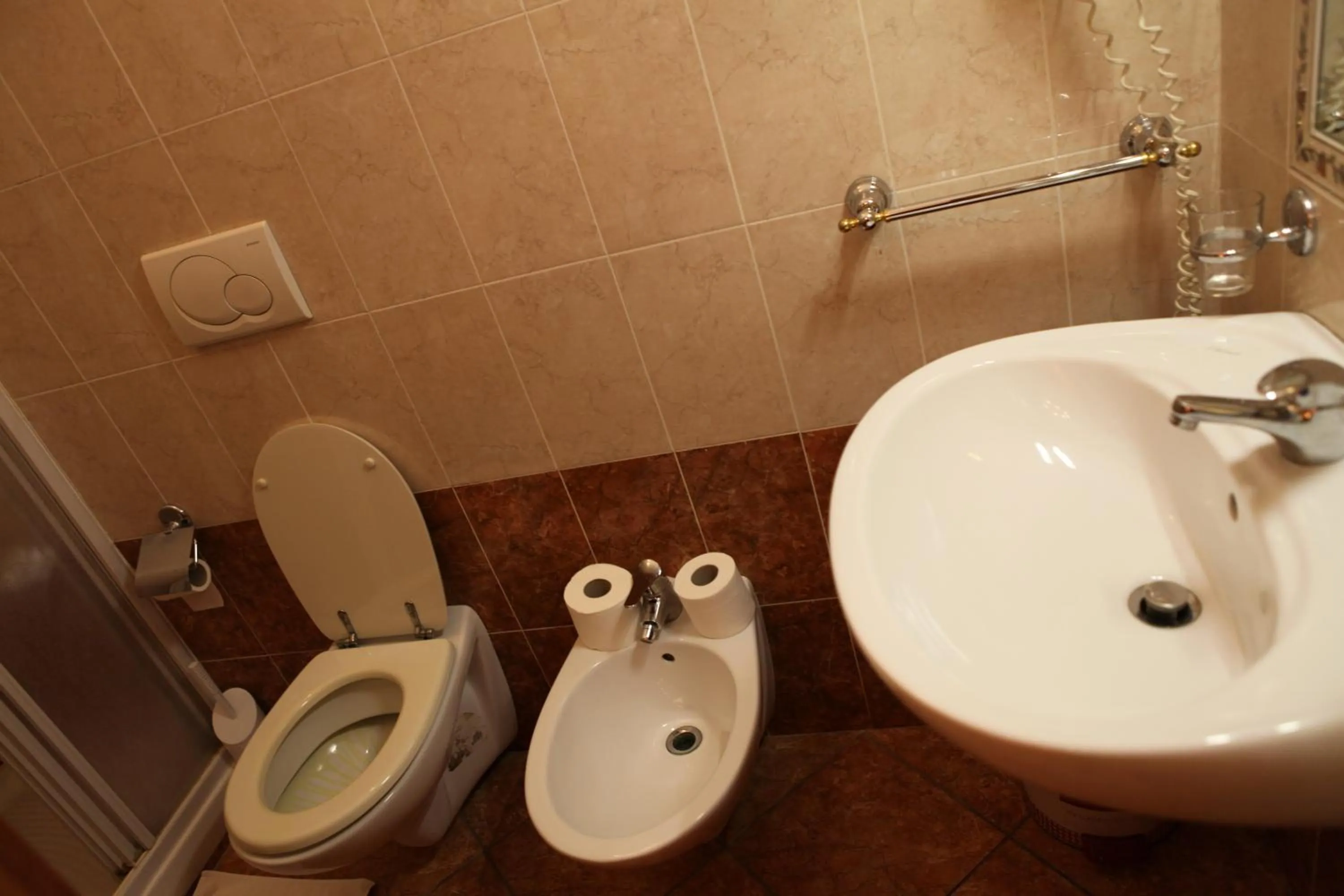 Bathroom in Elegance