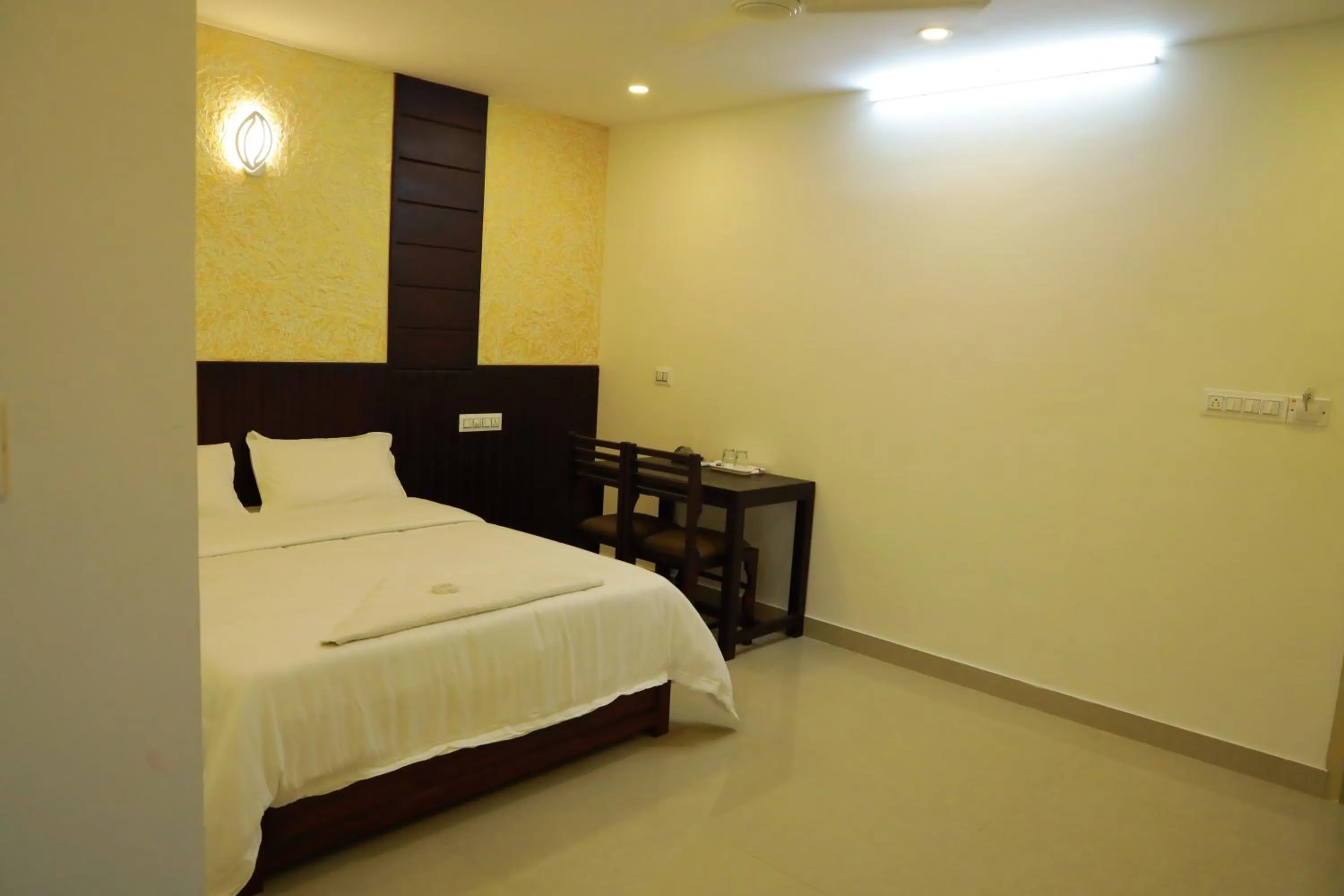 Bed in Anna Residency