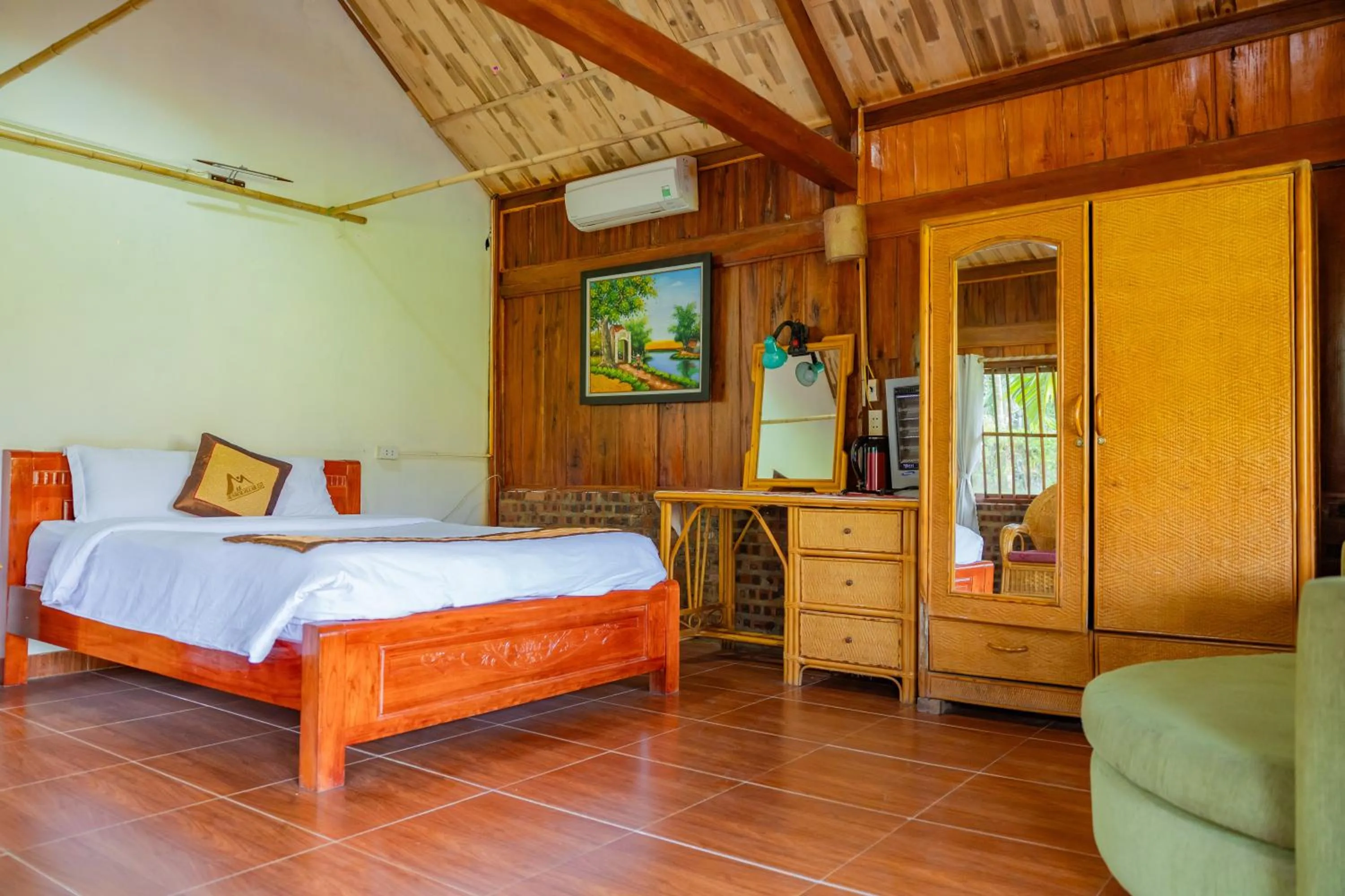 Bedroom, Bed in Mai Chau Sunrise Village