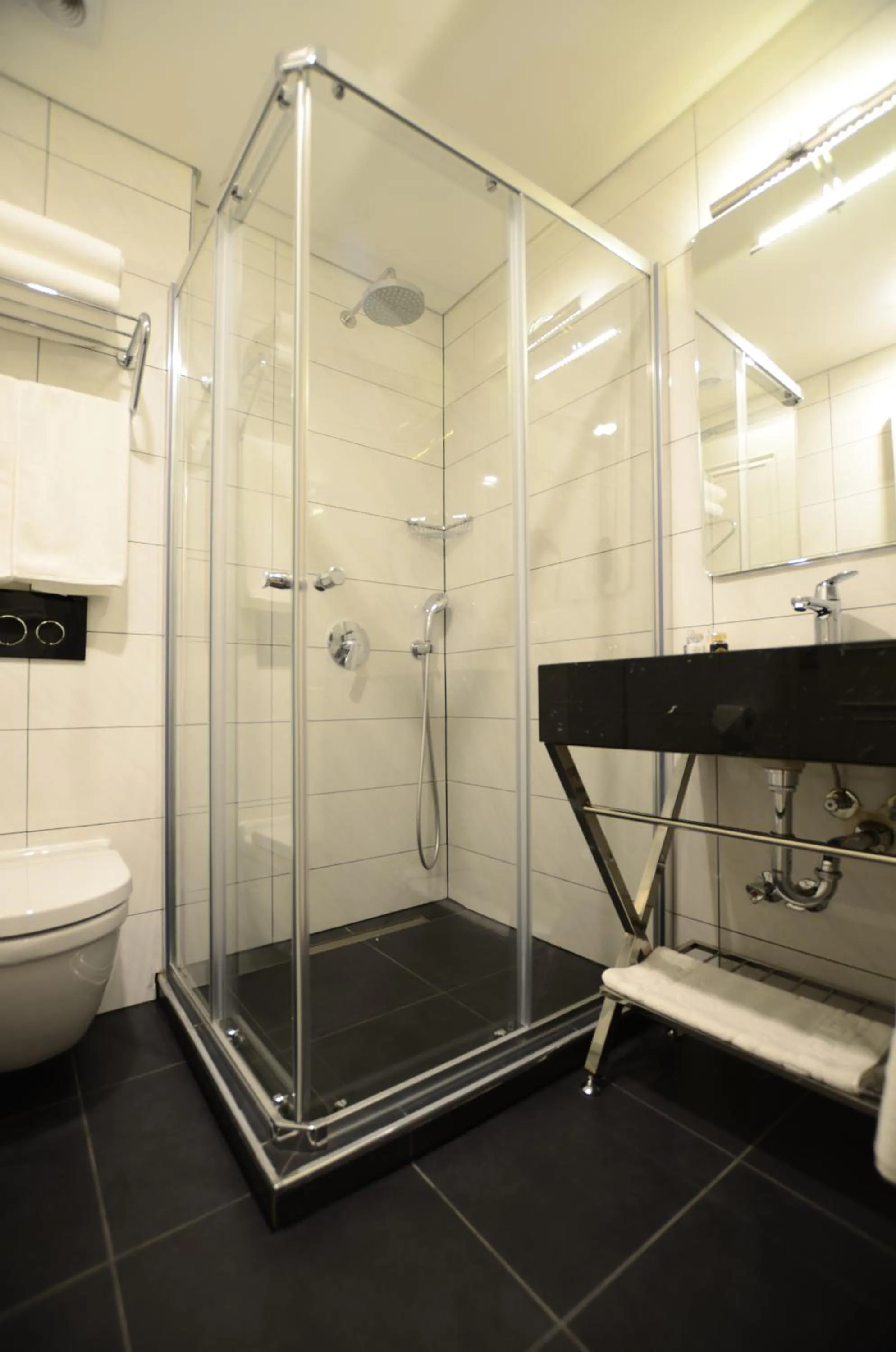 Le Petit Palace Hotel - Special Category