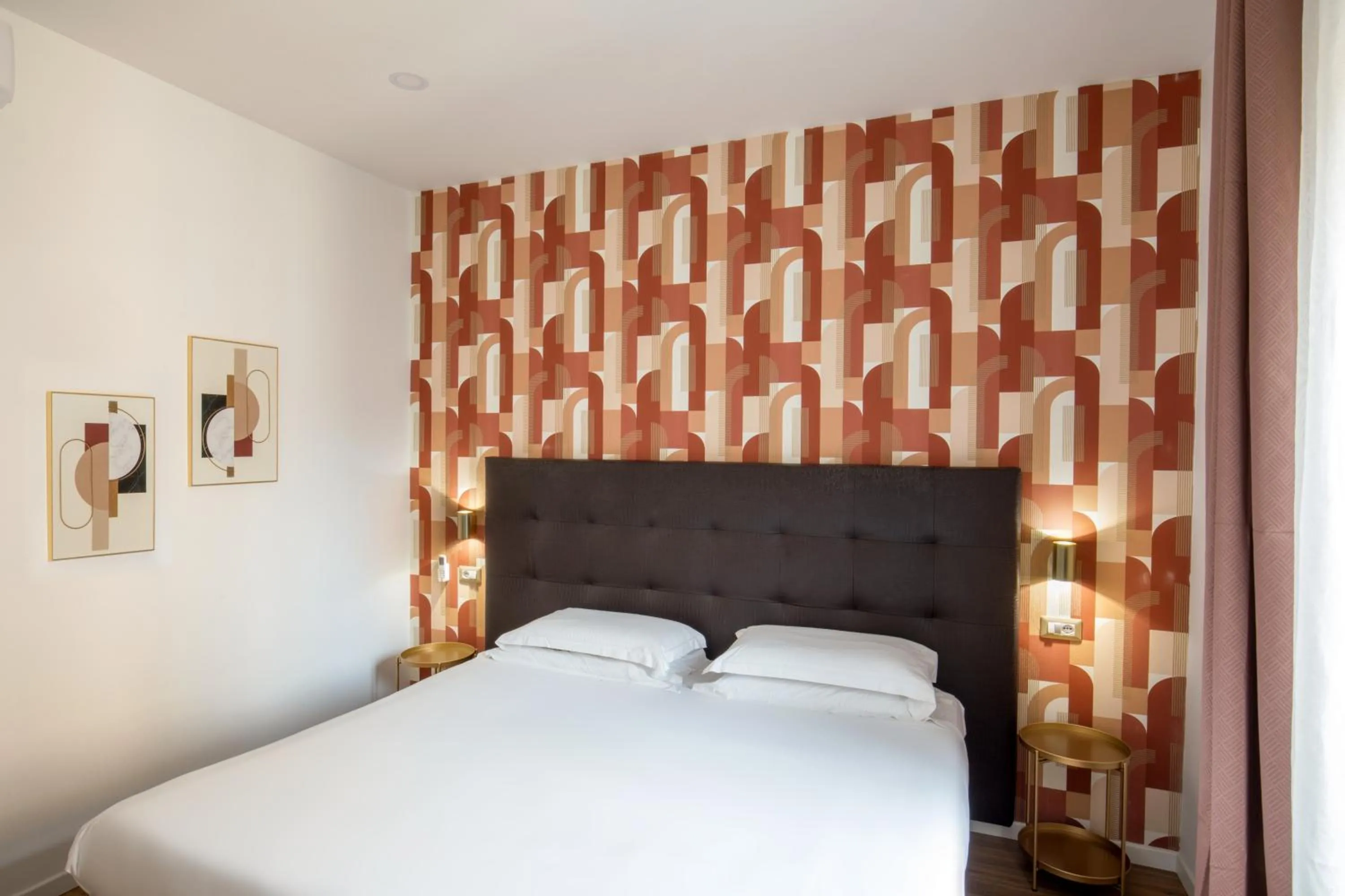 Bedroom, Bed in Amalia Suites by Remember Rome