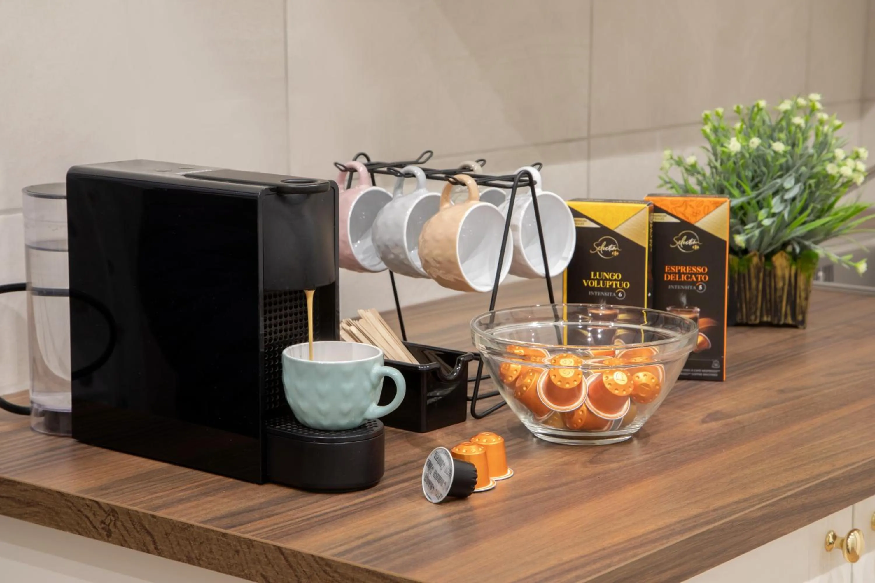 Coffee/tea facilities in Amalia Suites by Remember Rome