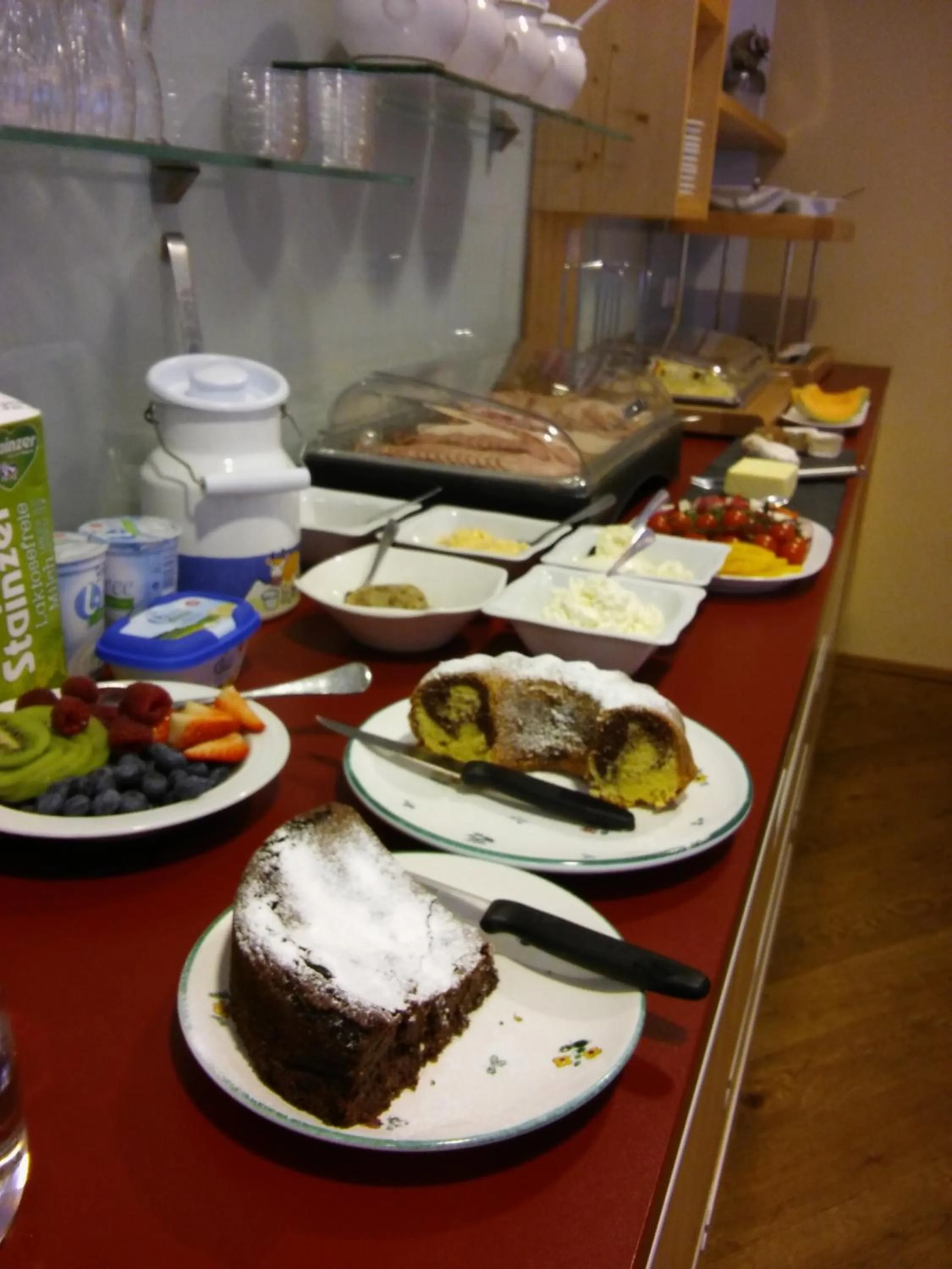 Buffet breakfast in Gasthof Wachter