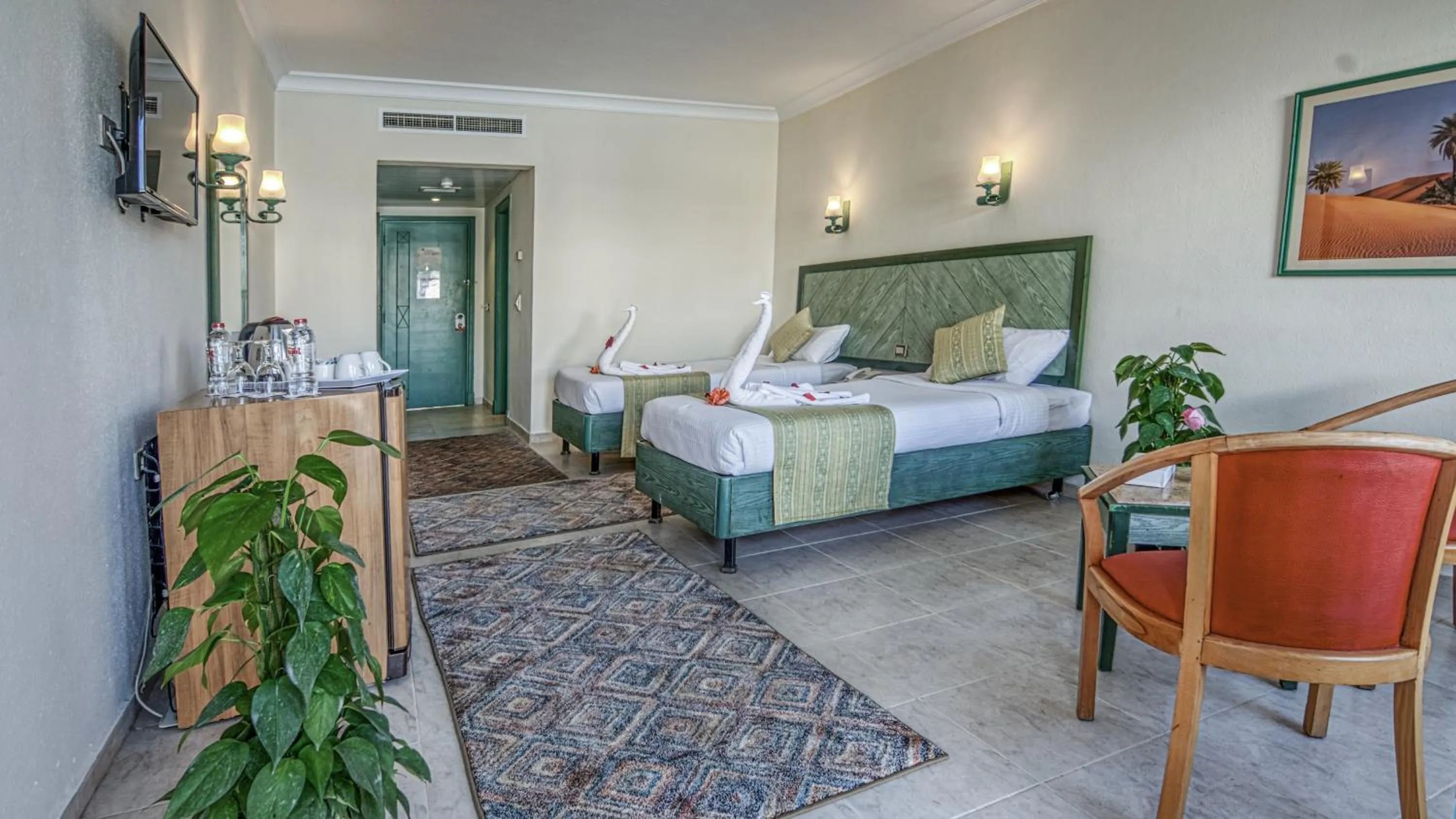 Bed in Falcon Hills Hotel