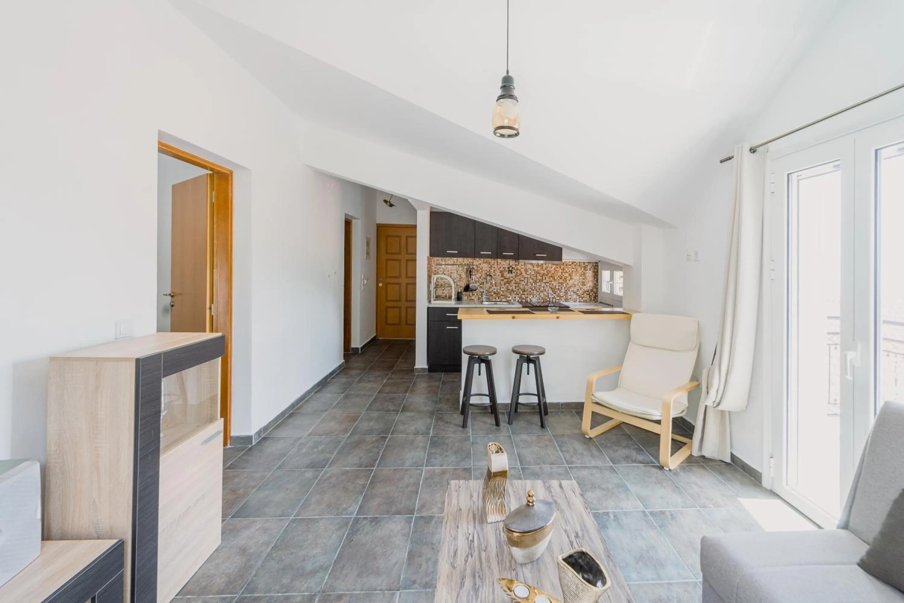 Living room in Stellatos House