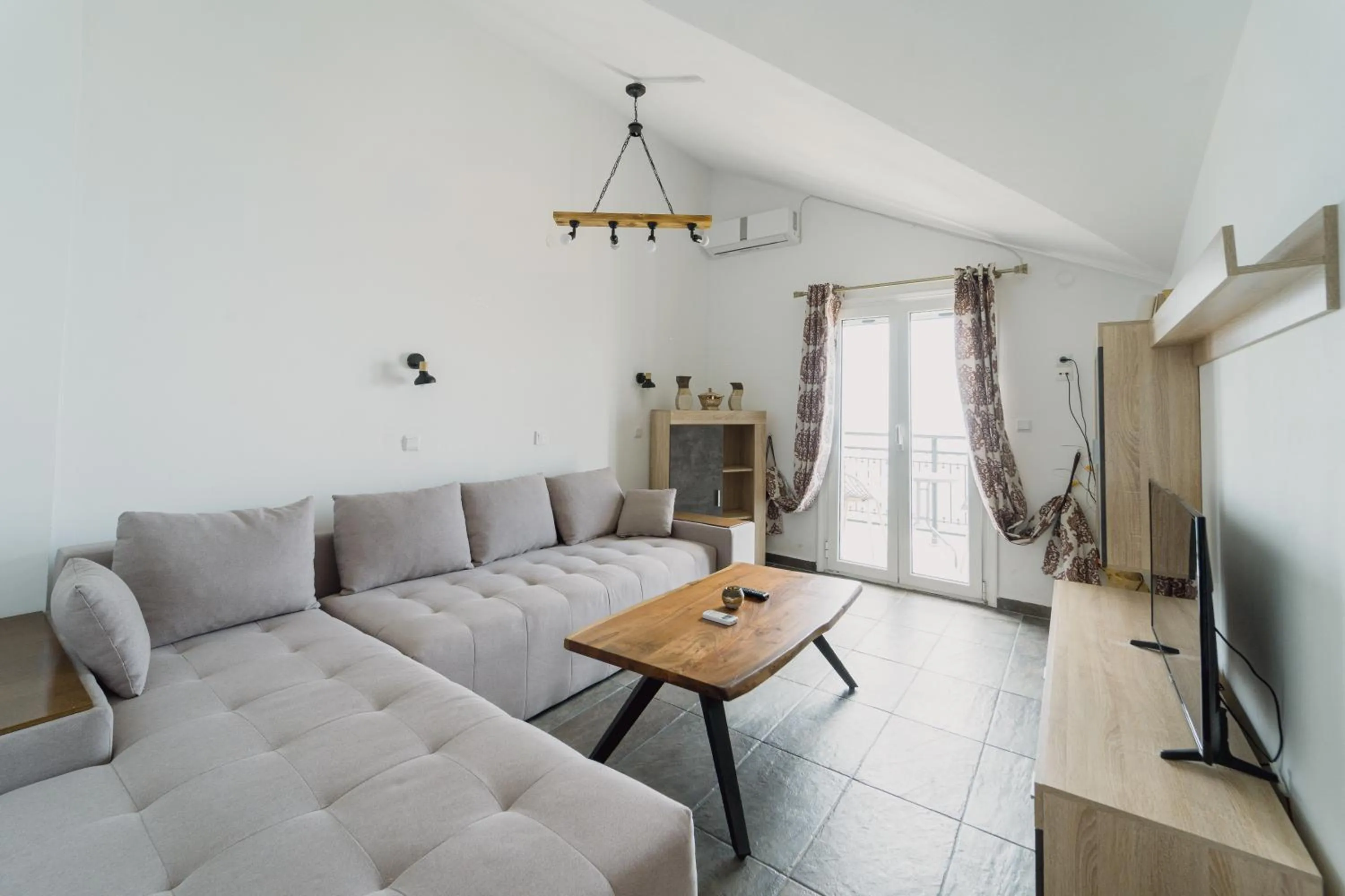 Living room in Stellatos House