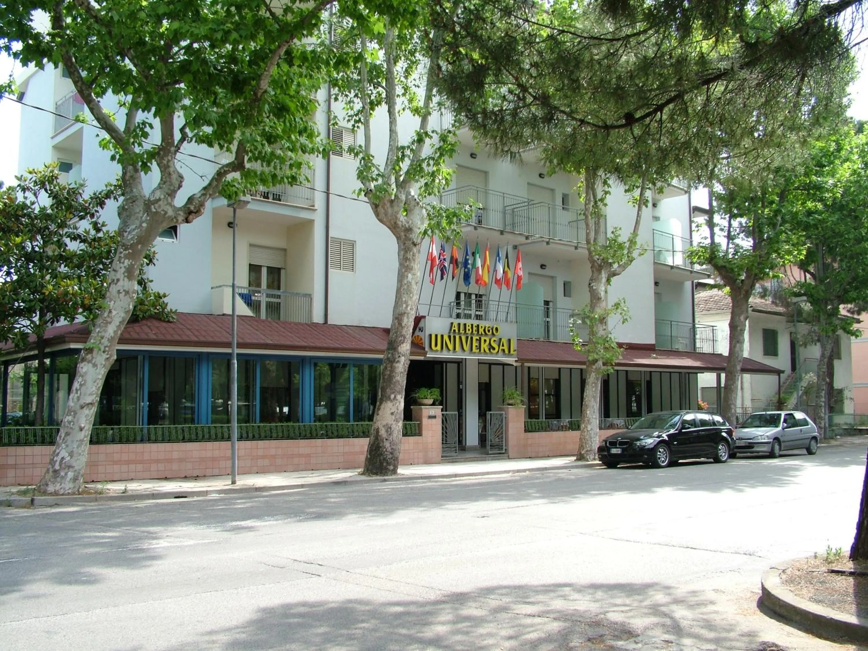 Facade/entrance in Hotel Universal