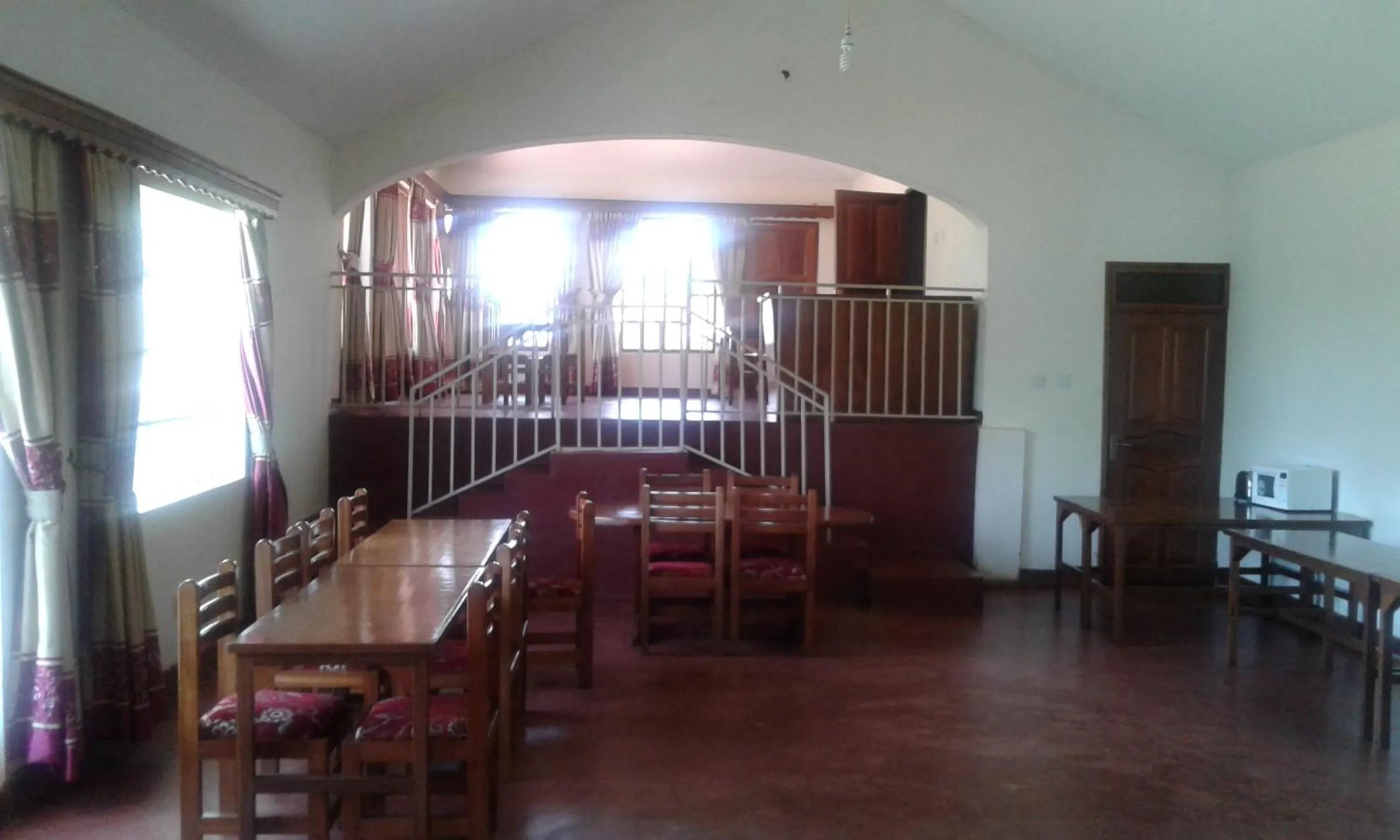 Banquet/Function facilities in Skyway Hotel