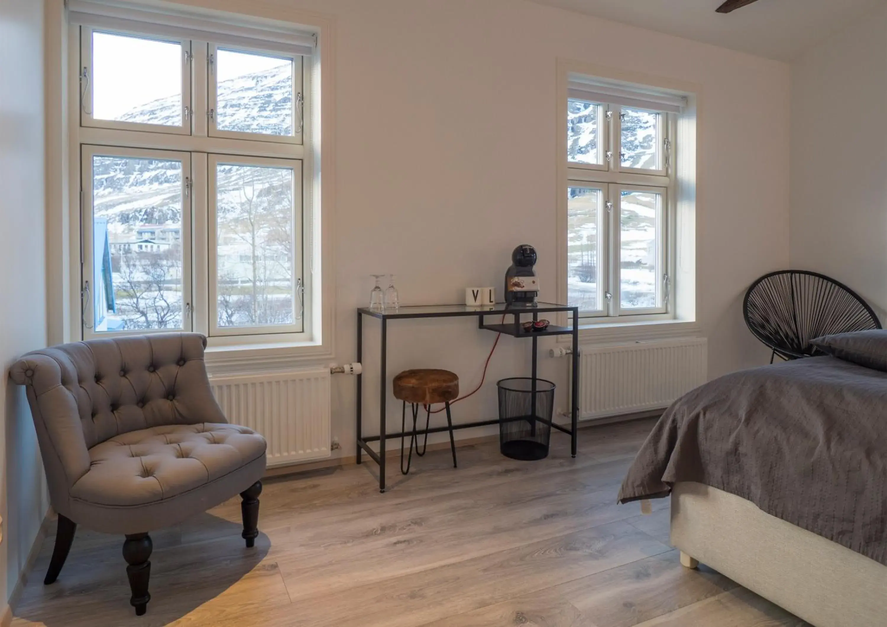 Double Room with Mountain View in Við Lónið Guesthouse Double Room with Mountain View in Við Lónið Guesthouse