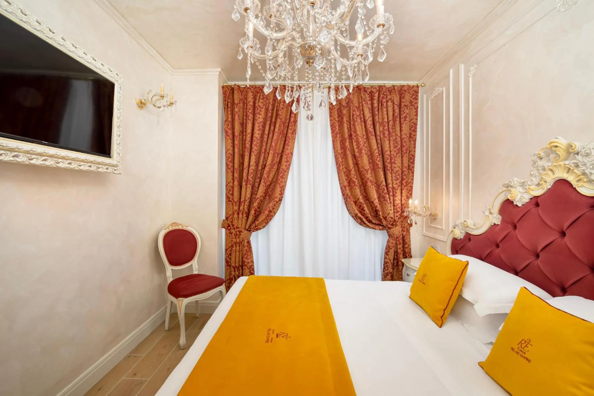 Bedroom, Bed in Relais Empire