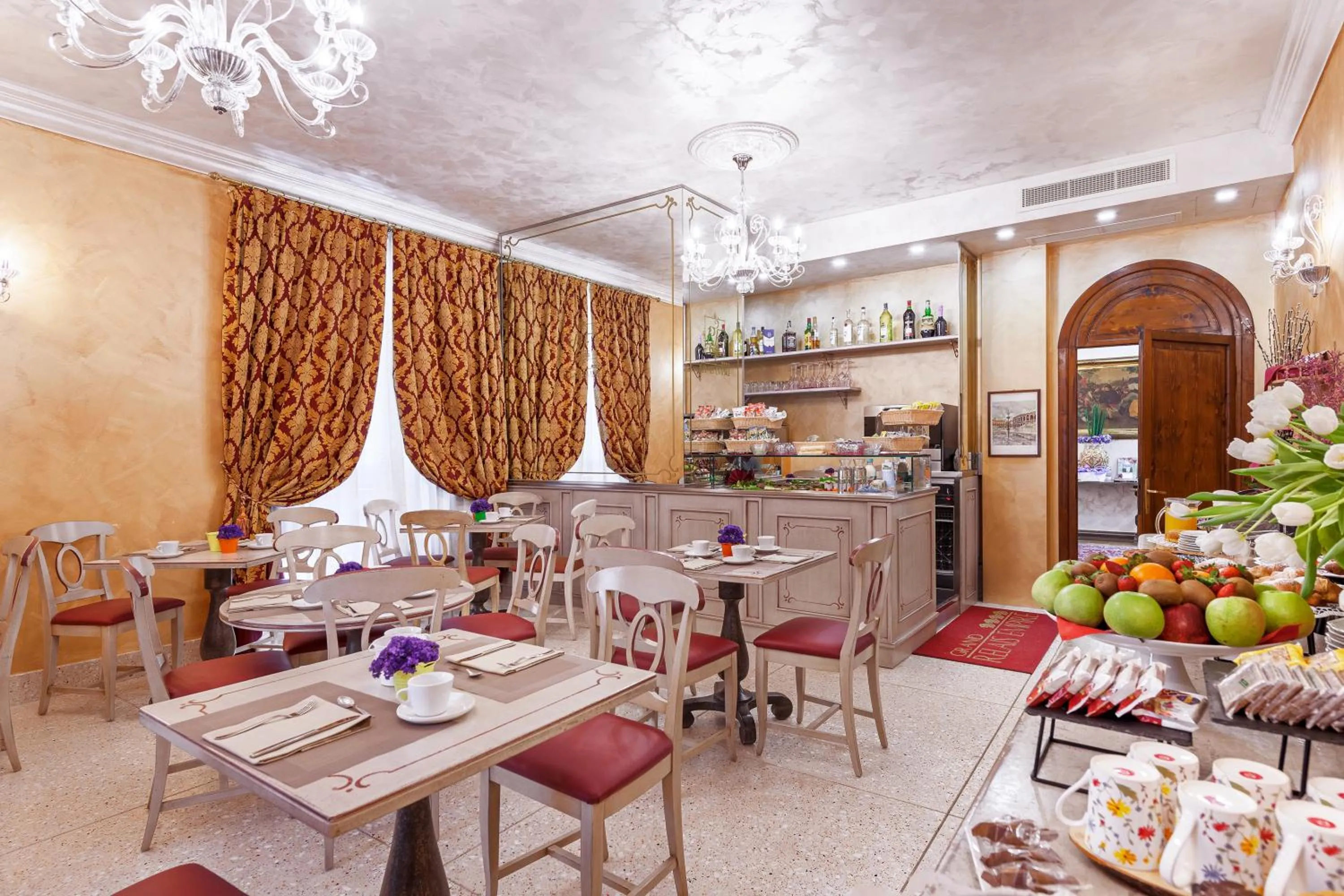 Lounge or bar in Relais Empire