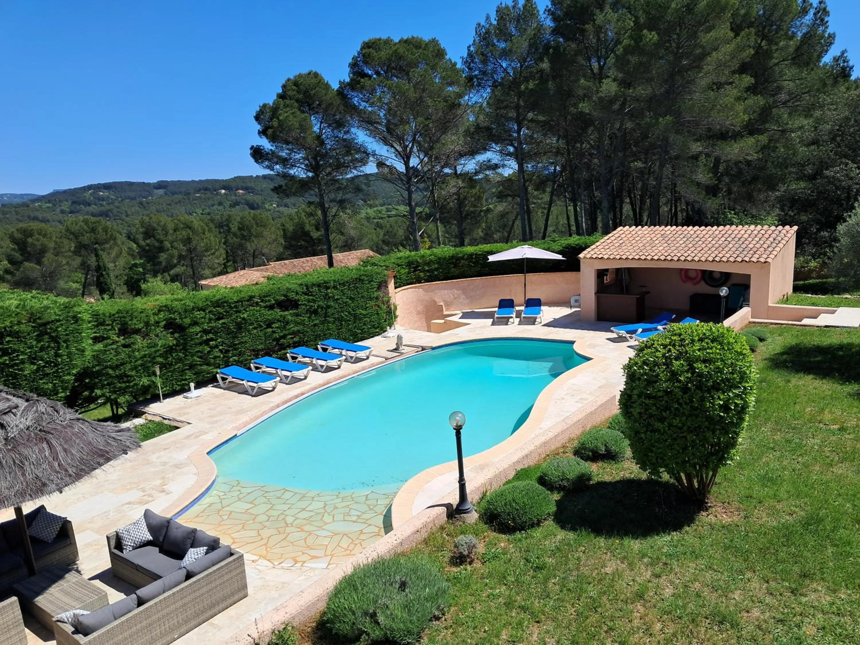 Swimming pool in La Bastide Des Selves