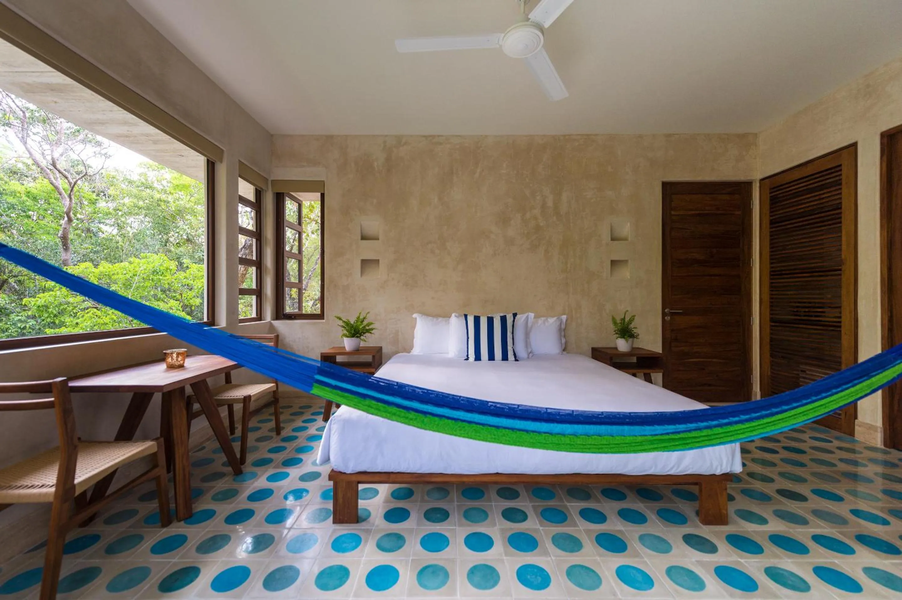 Bed in Hotel Tiki Tiki Tulum