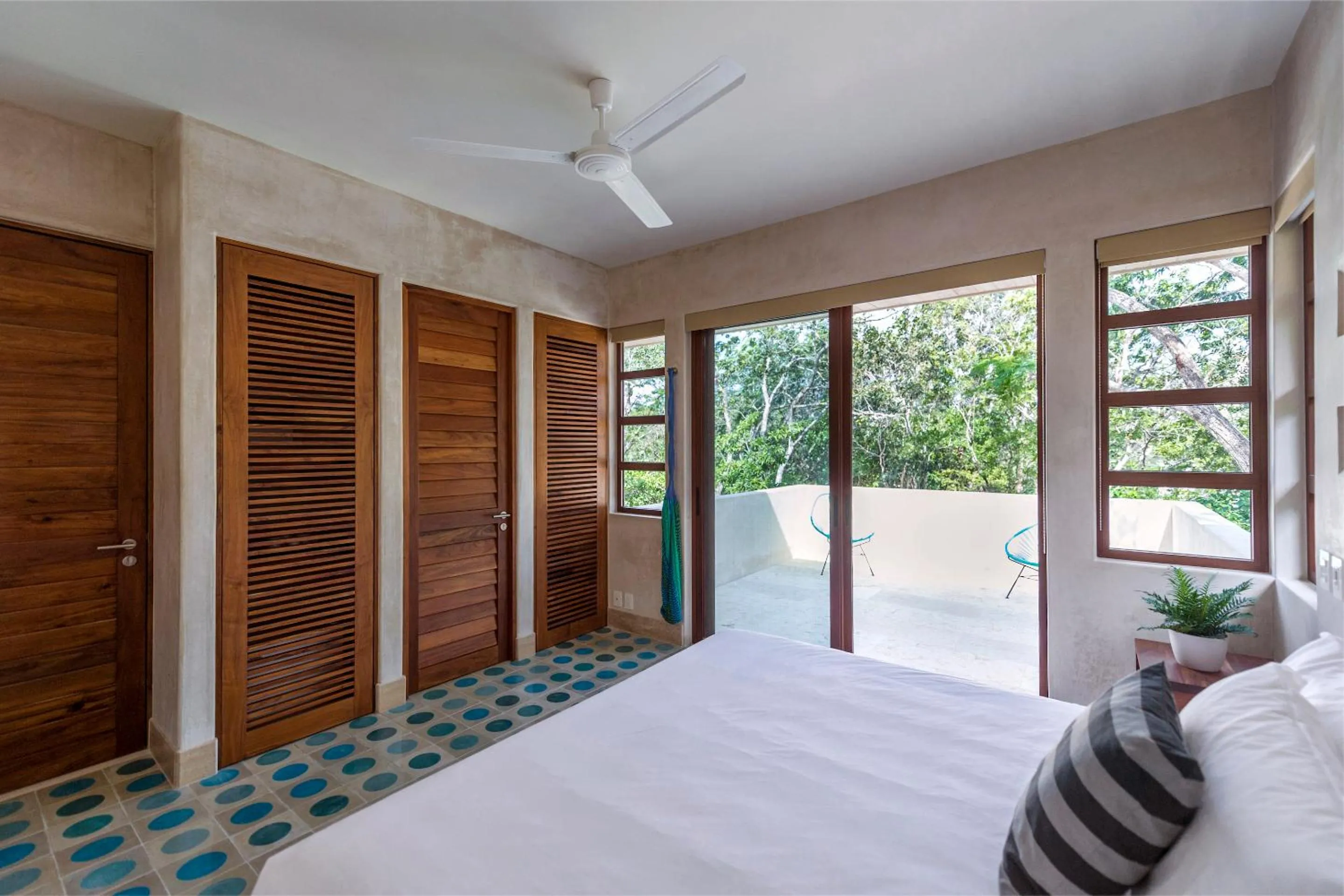 Bedroom, Bed in Hotel Tiki Tiki Tulum