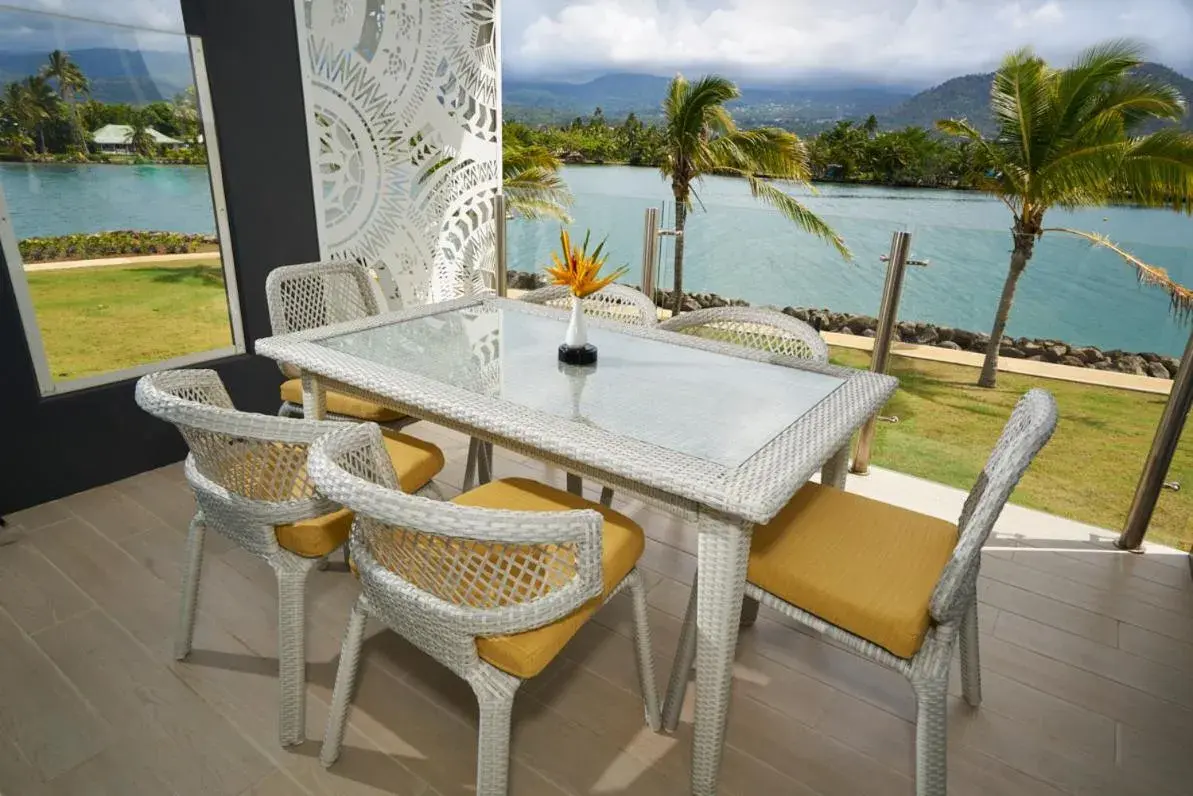 Three-Bedroom Apartment in Taumeasina Island Resort Three-Bedroom Apartment in Taumeasina Island Resort