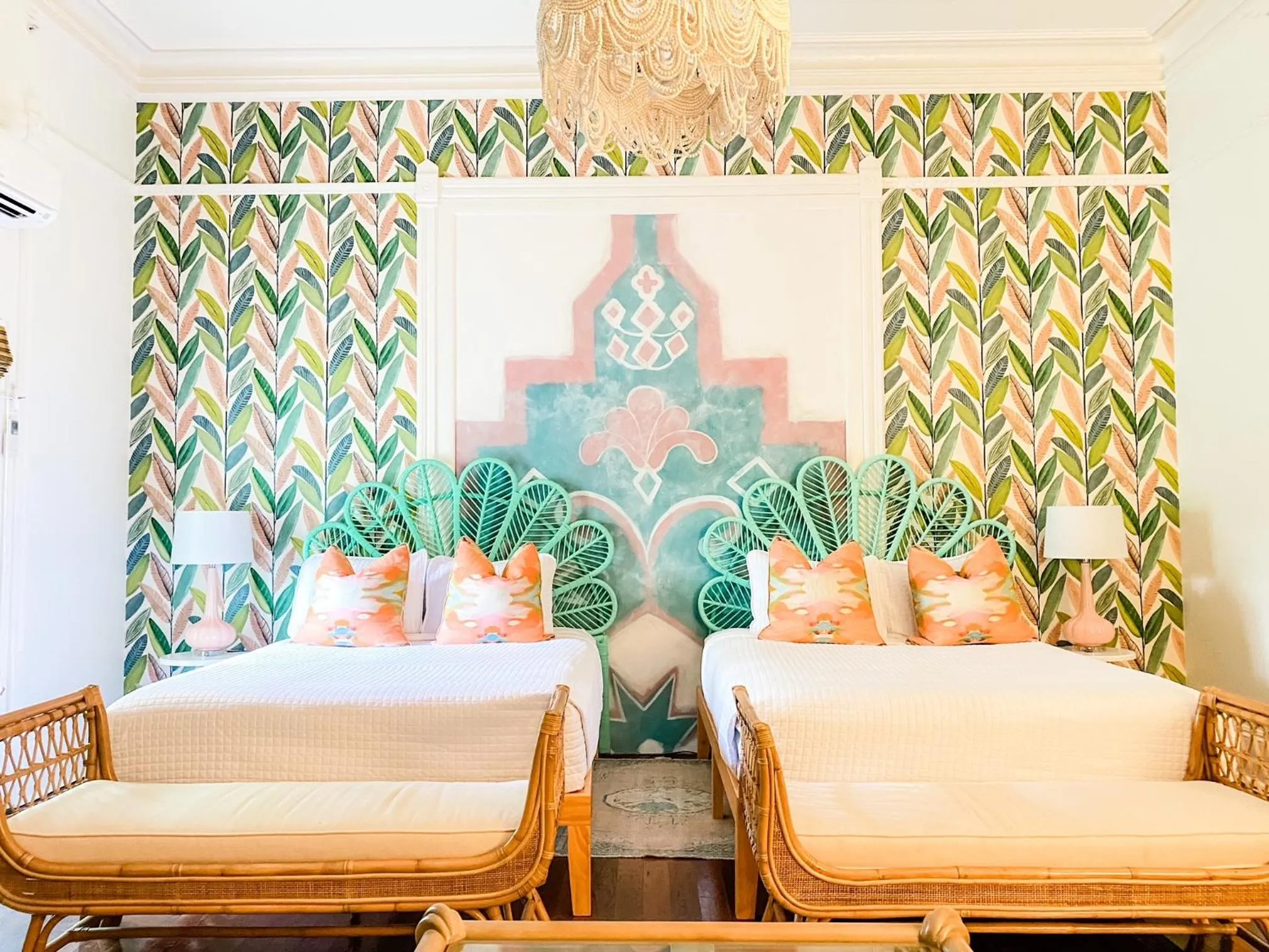 Bed in Marreros Guest Mansion - Adult Only