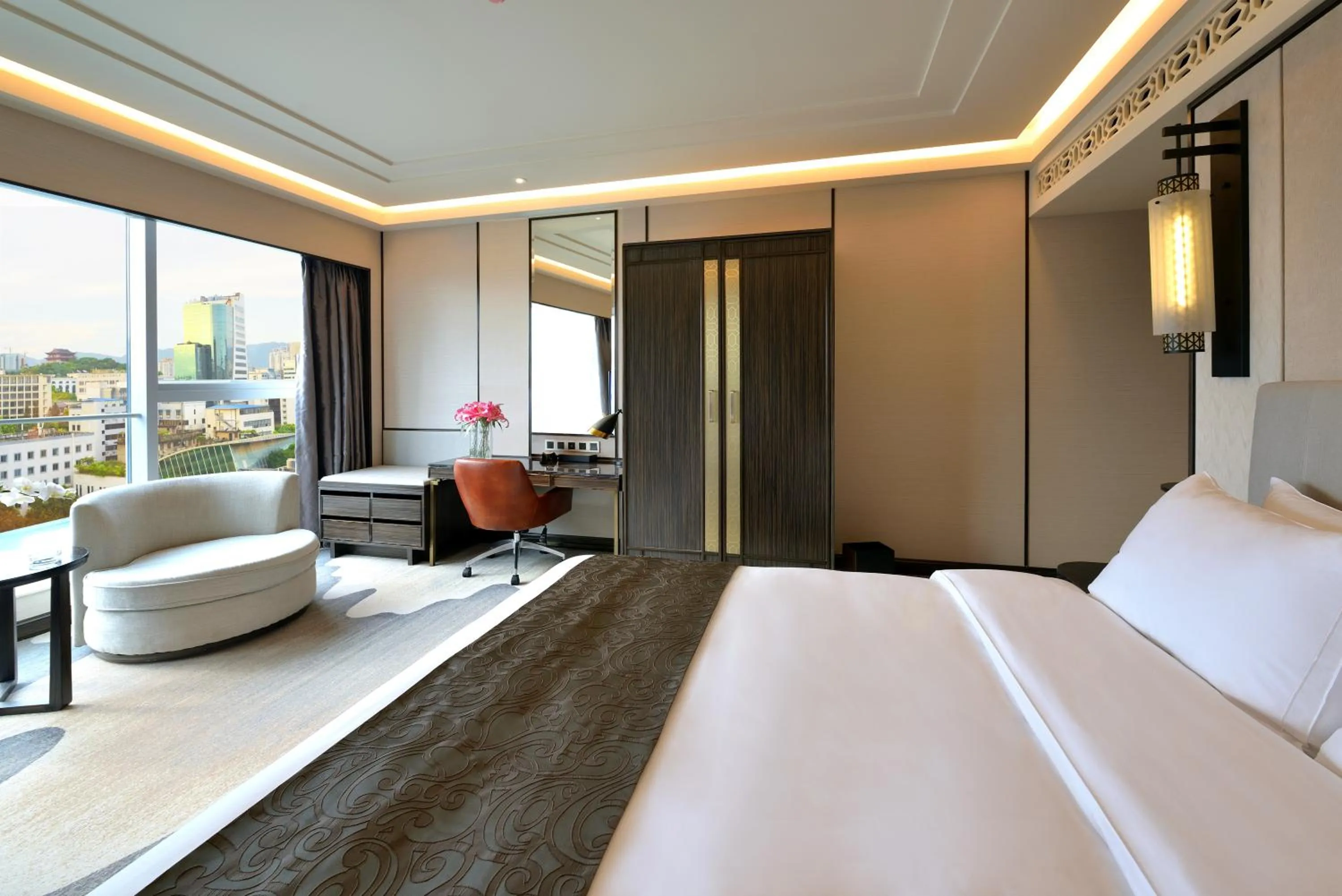 City view, Bed in Fuzhou Lakeside Hotel