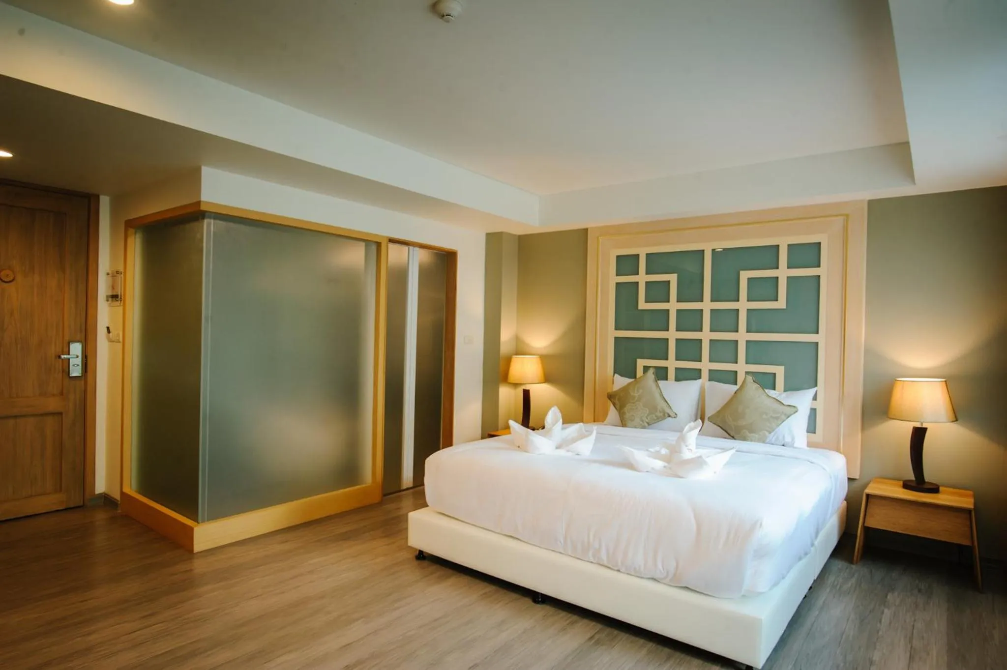 Bed in Moon Dragon Hotel